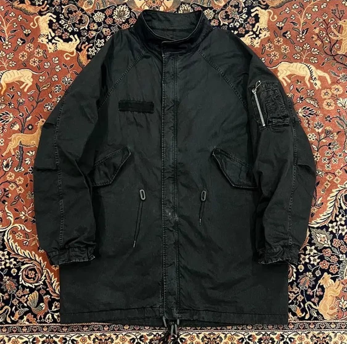 [2xl] 블랙아웃 피쉬테일 자켓 블랙 상품이미지1