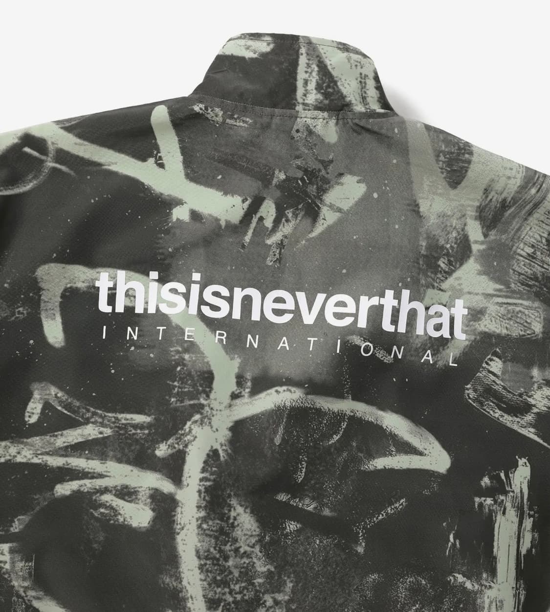 디스이즈네버댓 intl wall 바람막이 상품이미지2