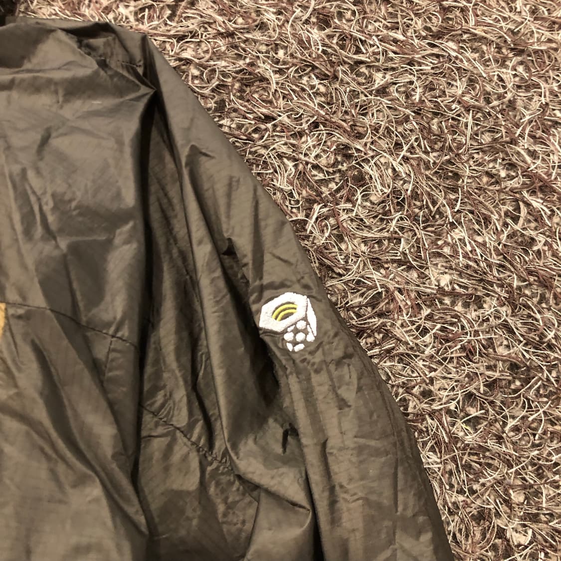 마운틴하드웨어 투웨이 나일론 바람막이 자켓 상품이미지4