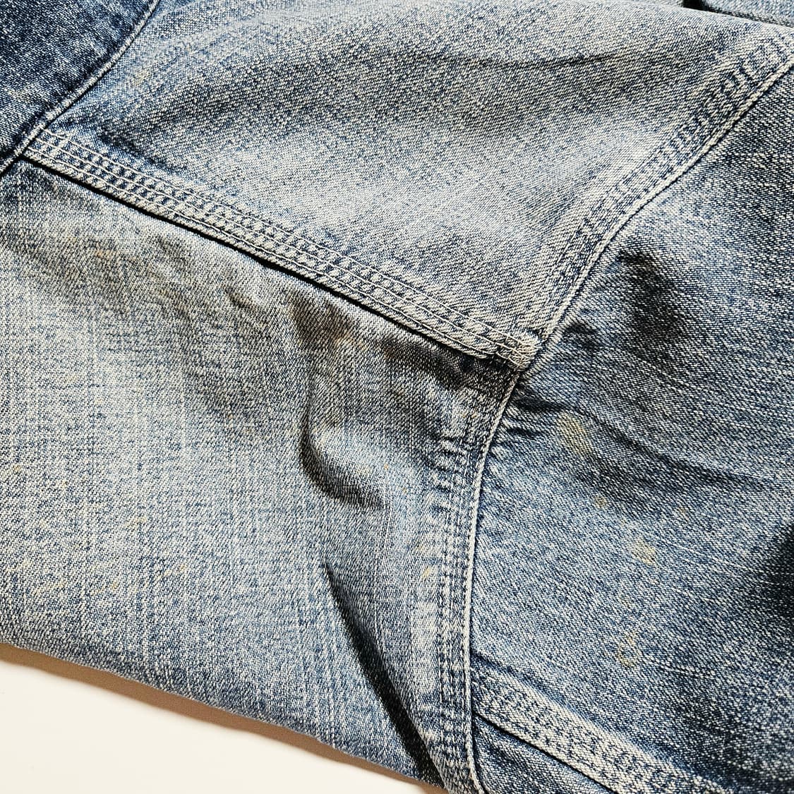 [M][칼하트Carhartt] 90's 미시간 초어 워시드 데님 자켓 상품이미지6