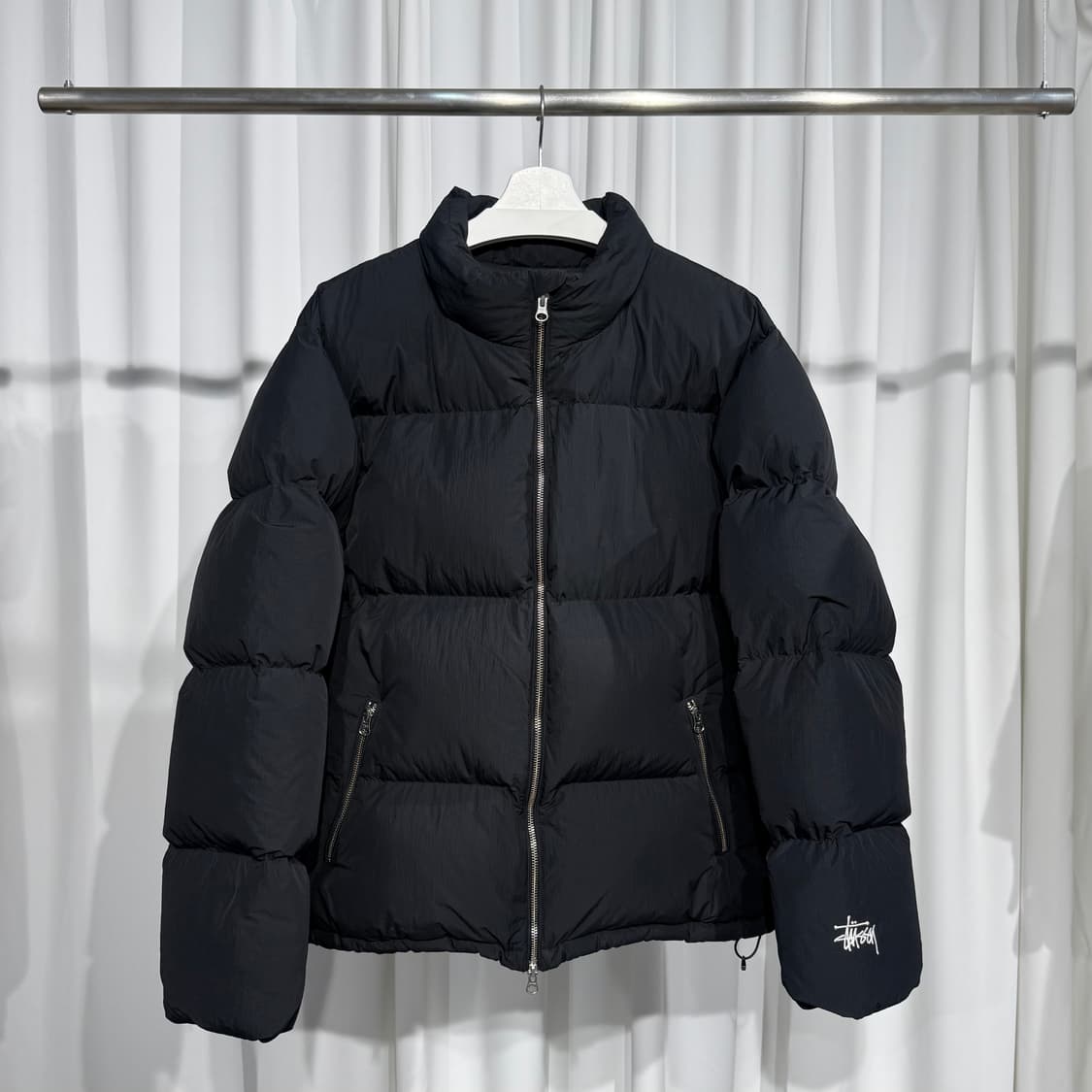 (L) 스투시 다운 퍼퍼 나일론 블랙 패딩  상품이미지1