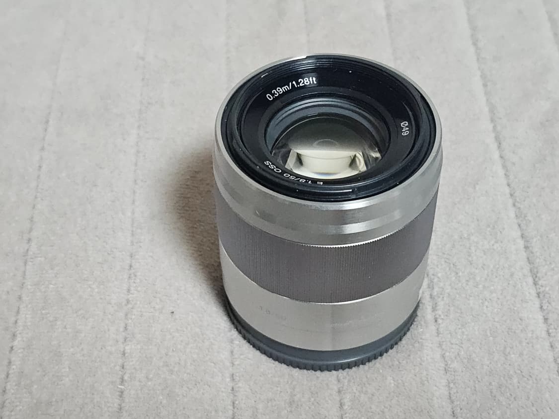 소니 E 50mm F1.8 OSS 렌즈 상품이미지2