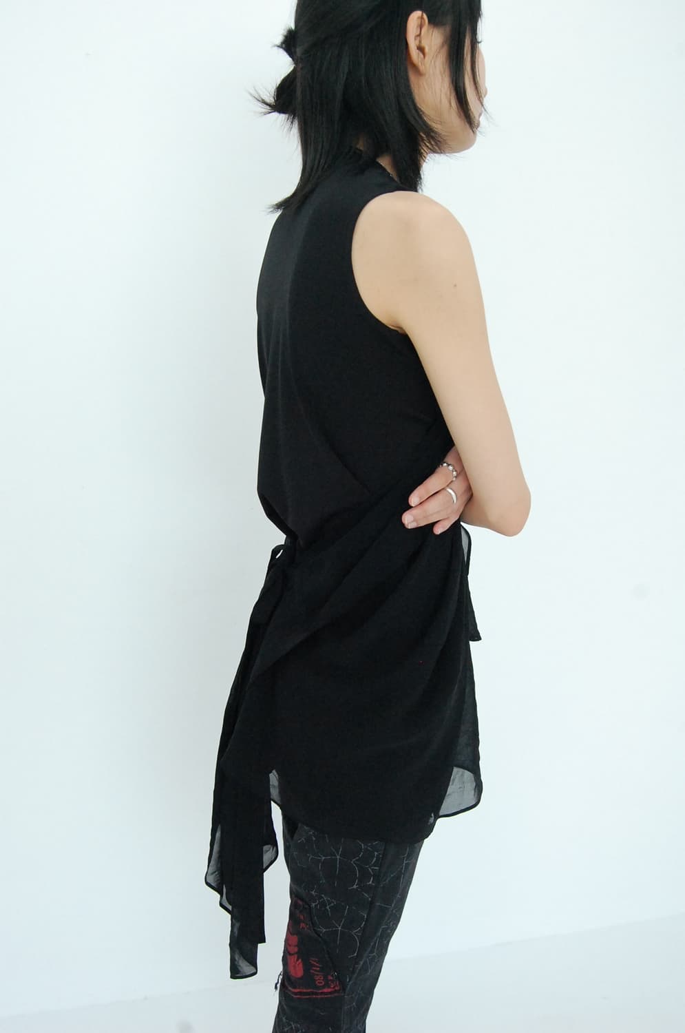 Lautreamont black unbalance sleeveless 상품이미지4
