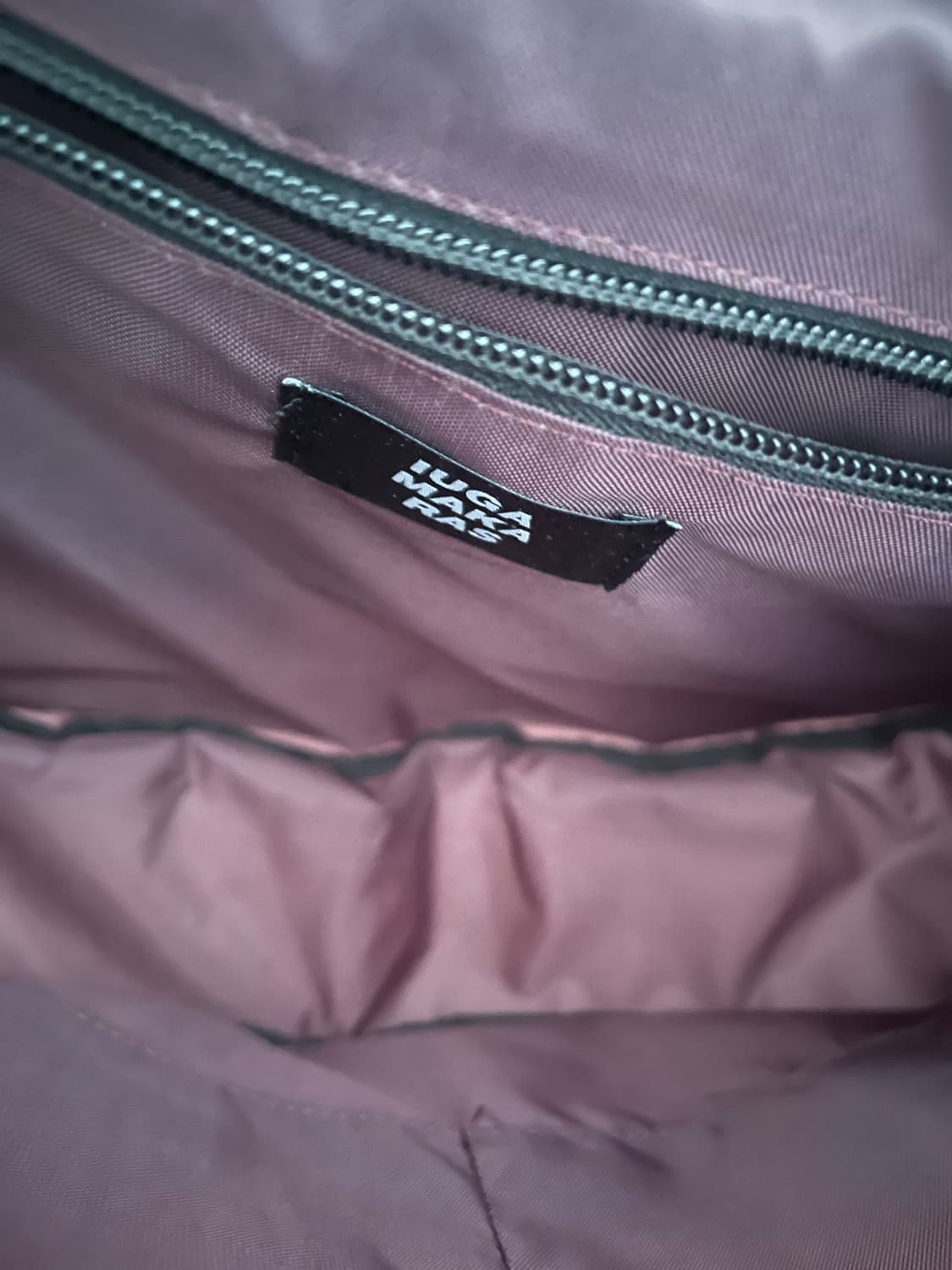 이우가마카라스 Knotted Shoulder Bag 상품이미지5