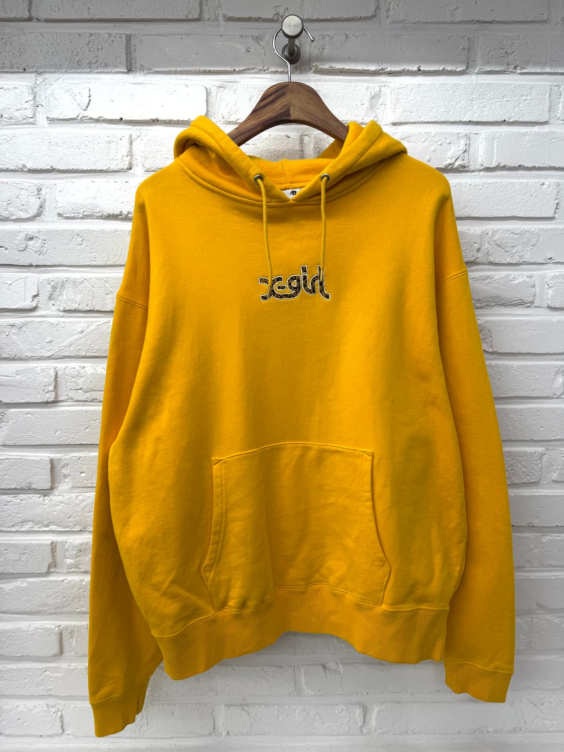 엑스걸 옐로우 호피로고 후드티 상품이미지3
