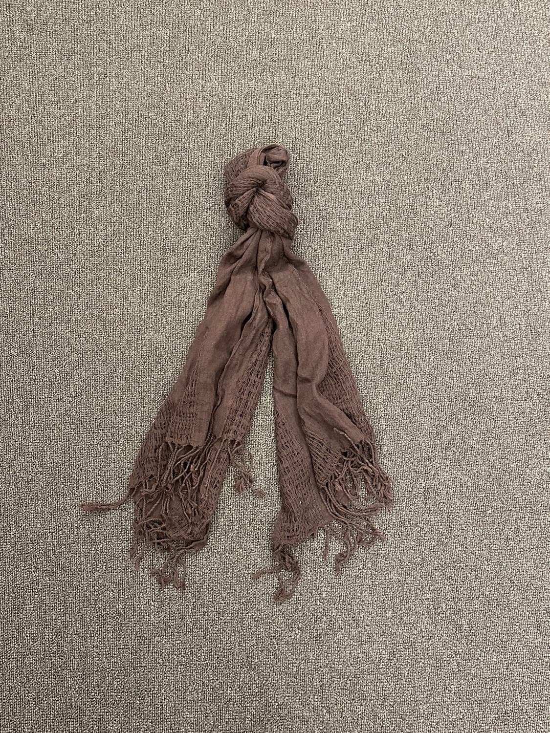 Japanese vintage 펀칭 디테일 갈색 머플러 상품이미지3