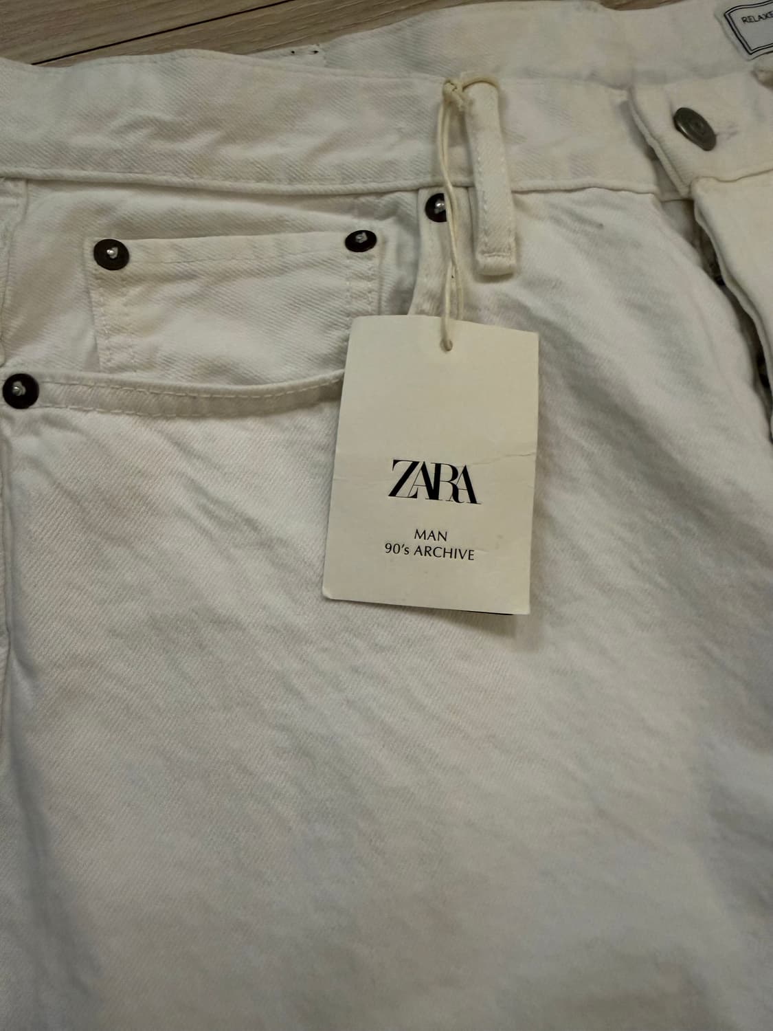 자라 리미티드 에디션 90s 아카이브 메이드인이태리 데님 화이트 상품이미지3