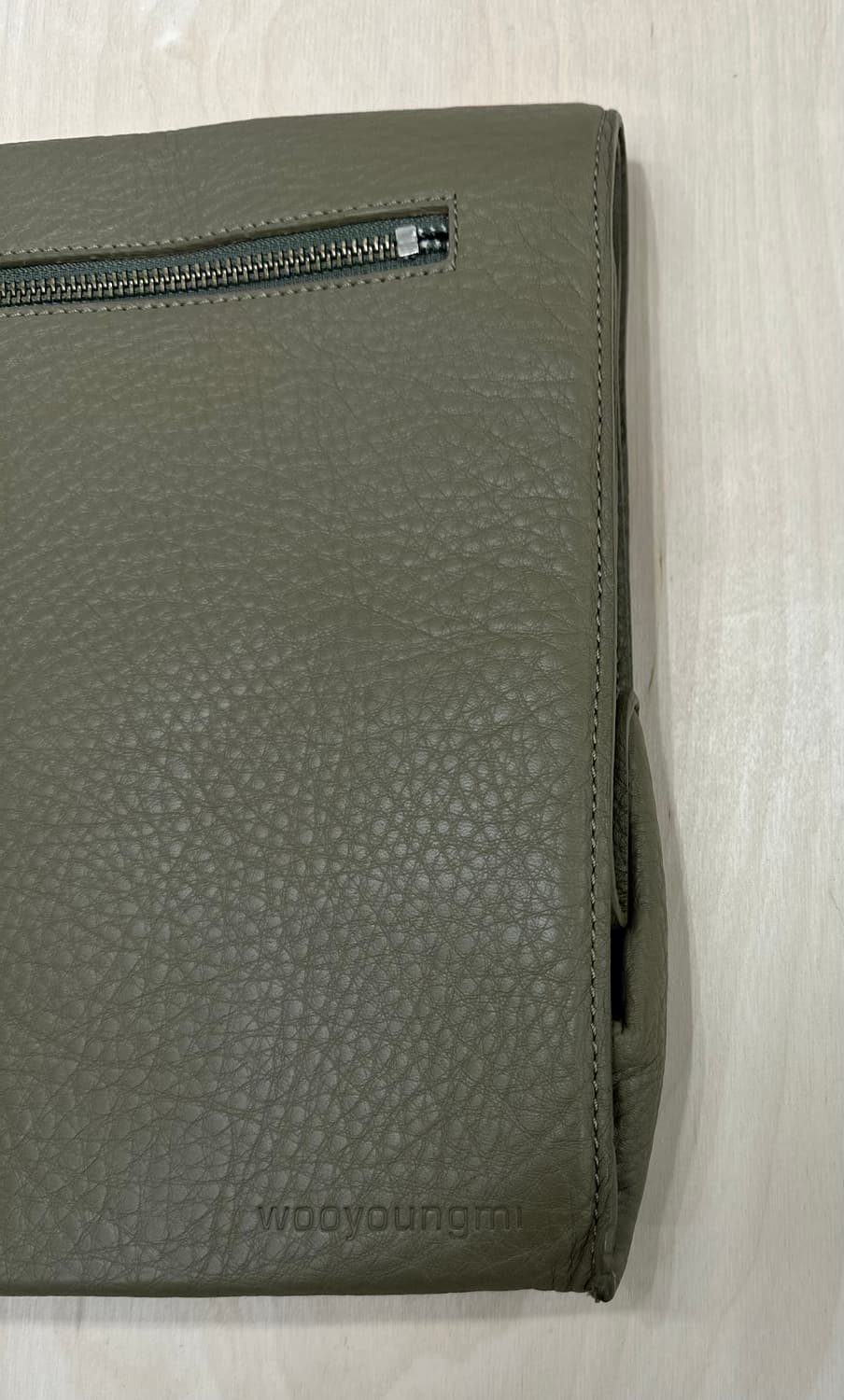 우영미 토트백겸 핸드 파우치 상품이미지5