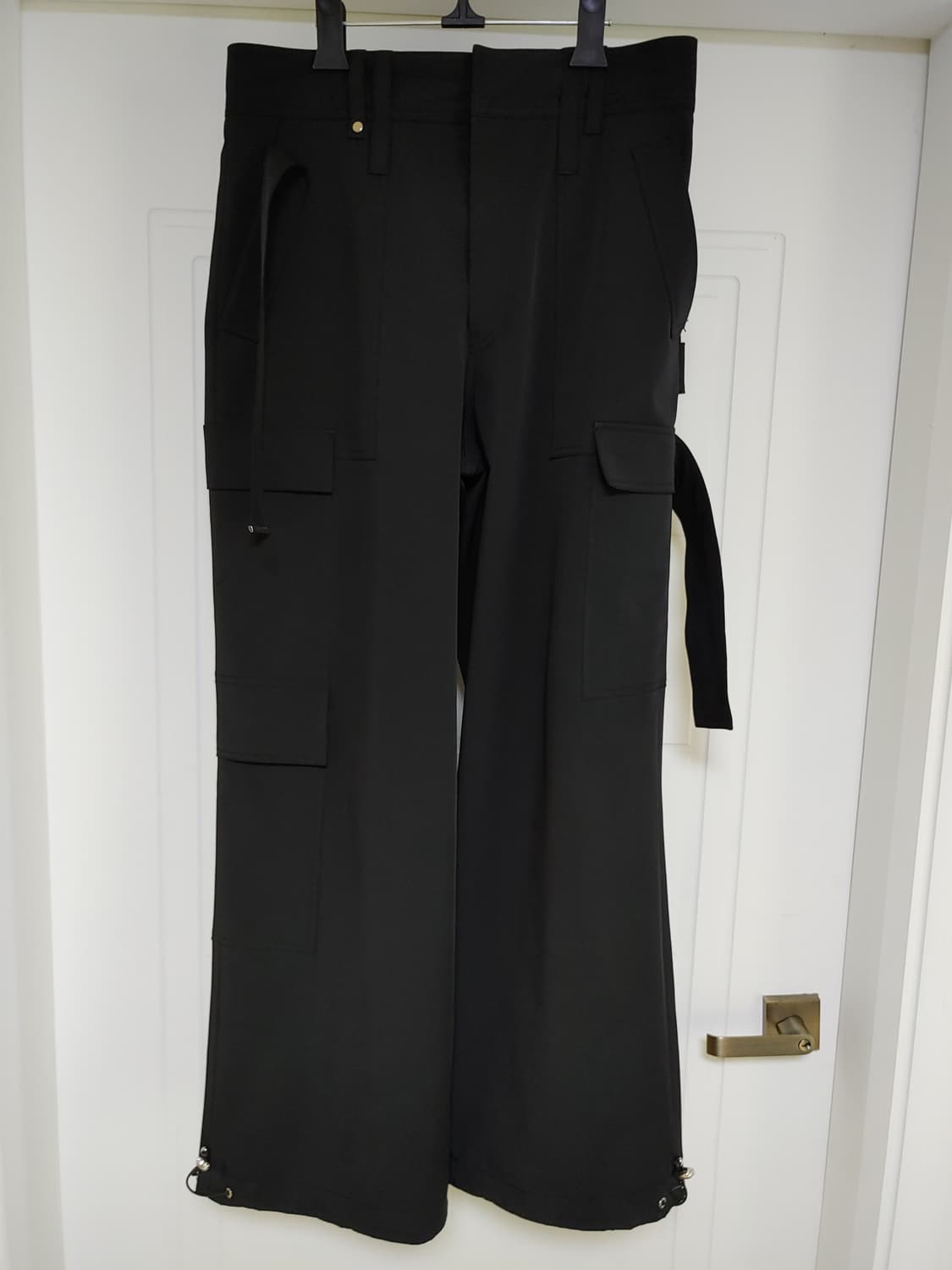 우영미 카고 스트랩 와이드 팬츠 팝니다 상품이미지1