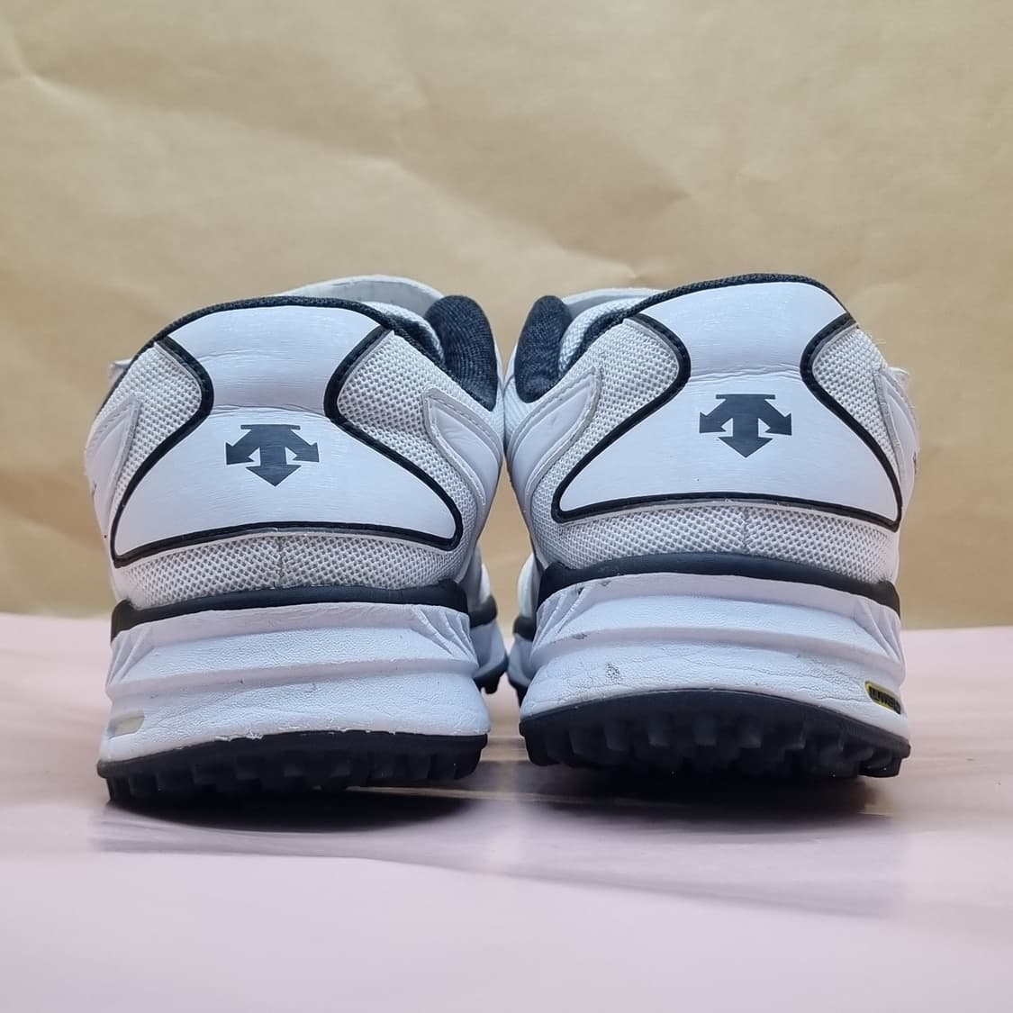 데상트 코치로 인조잔디화260 상품이미지4