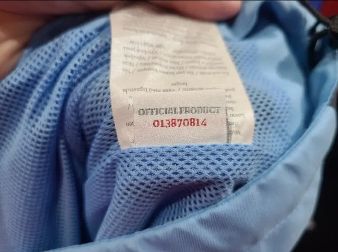 엄브로 맨시티 바람막이 상품이미지6