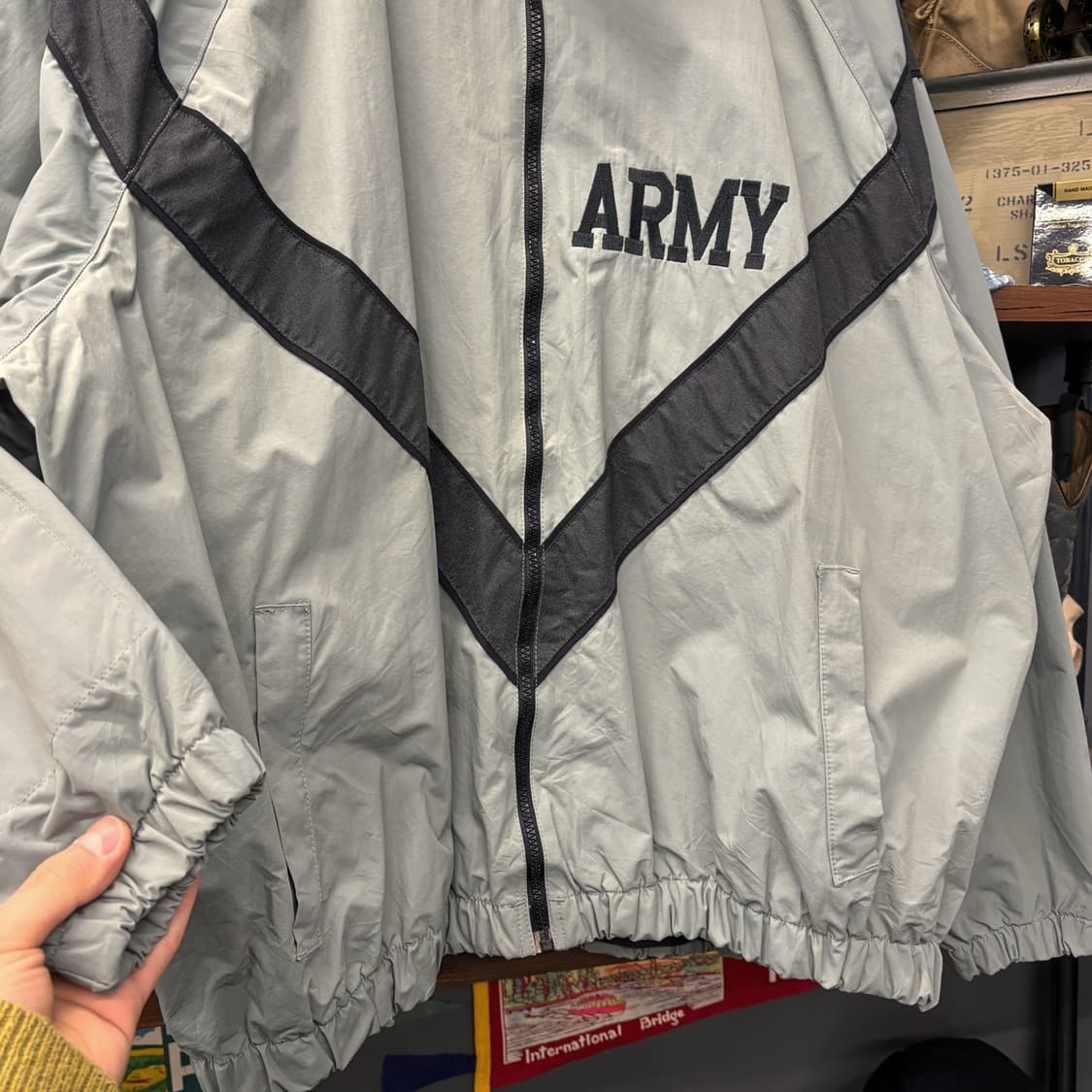 오리지널 밀리터리 U.S ARMY IPFU 트레이닝 윈드브레이커 N608 상품이미지4