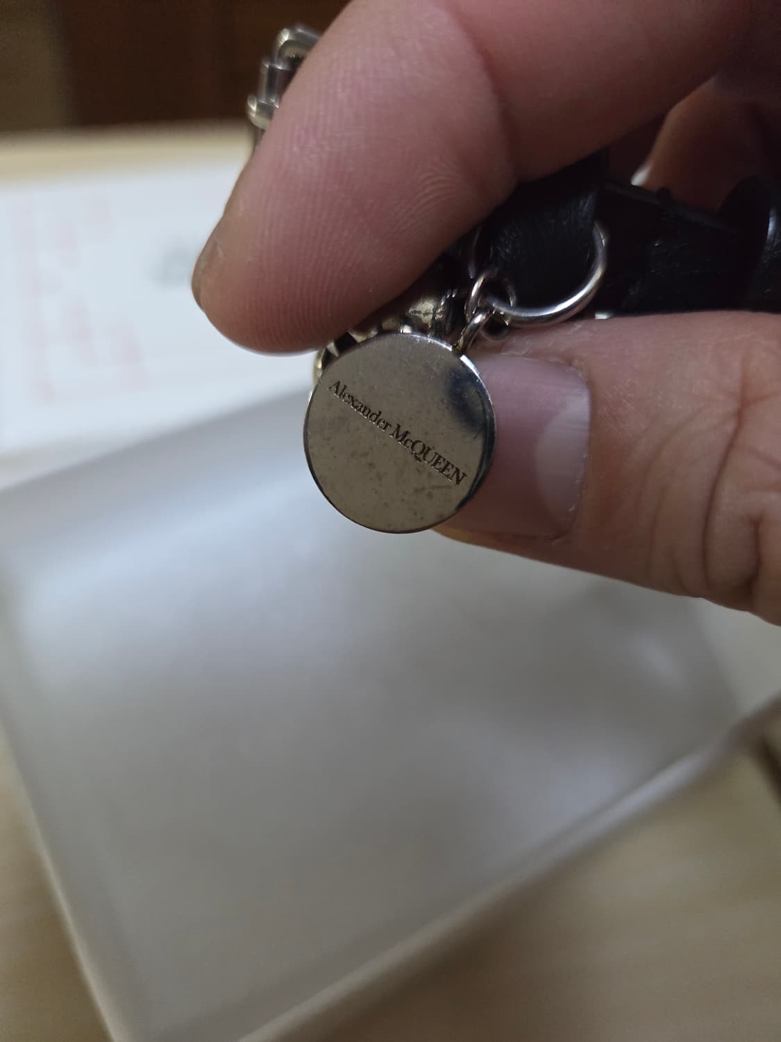 알렉산더맥퀸 실버 브레이슬릿 스컬팔찌 상품이미지4