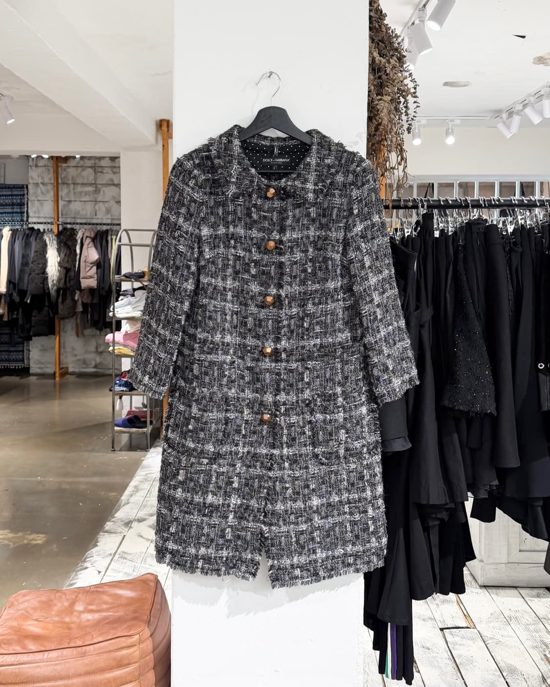 돌체앤가바나 차콜 스냅버튼 트위드 코트 상품이미지1