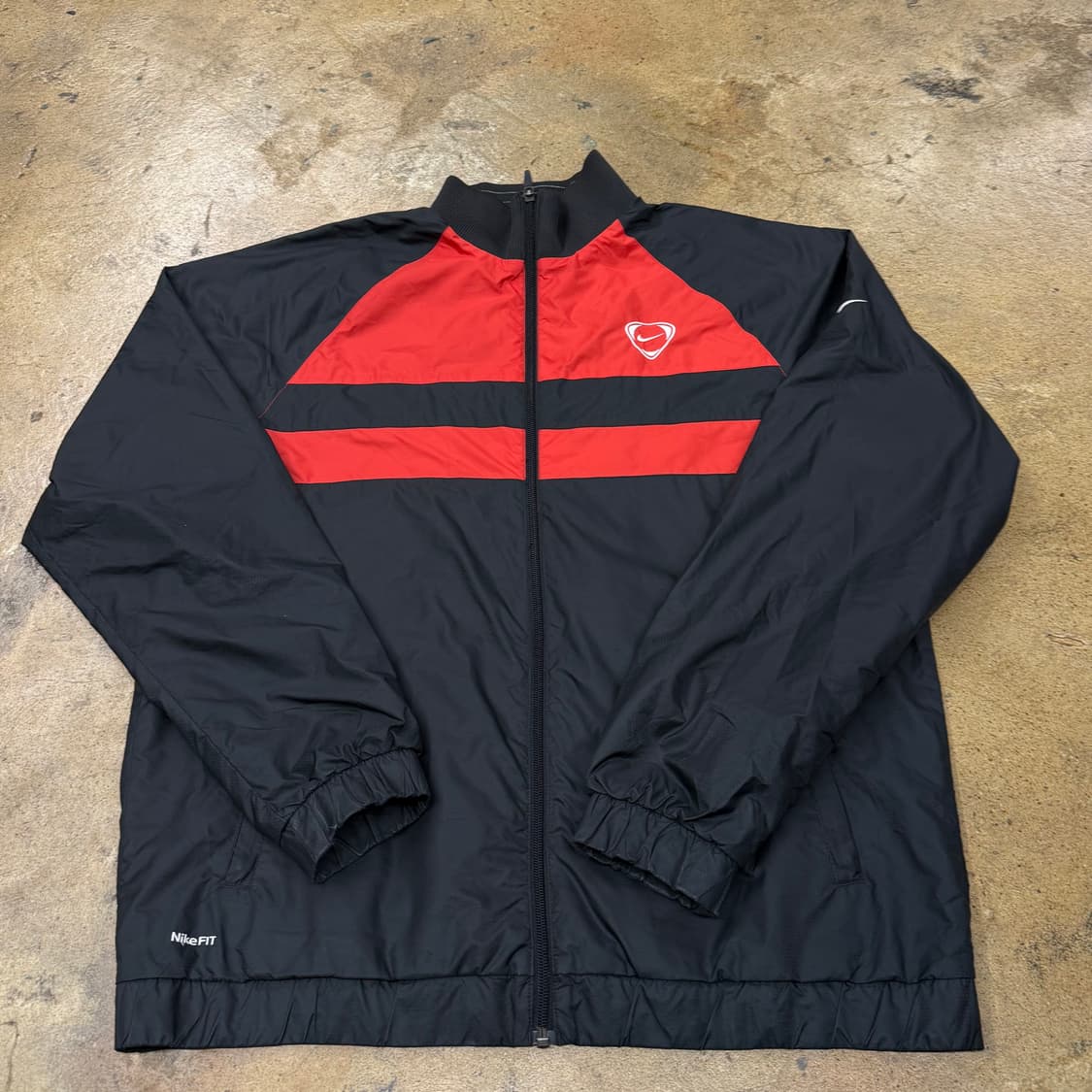 [정품/XL] 나이키 블랙 레드 바람막이 자켓 b8 상품이미지2