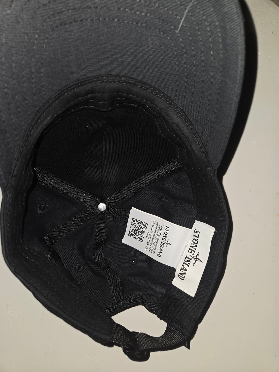 스톤아일랜드 블랙 볼캡 상품이미지4