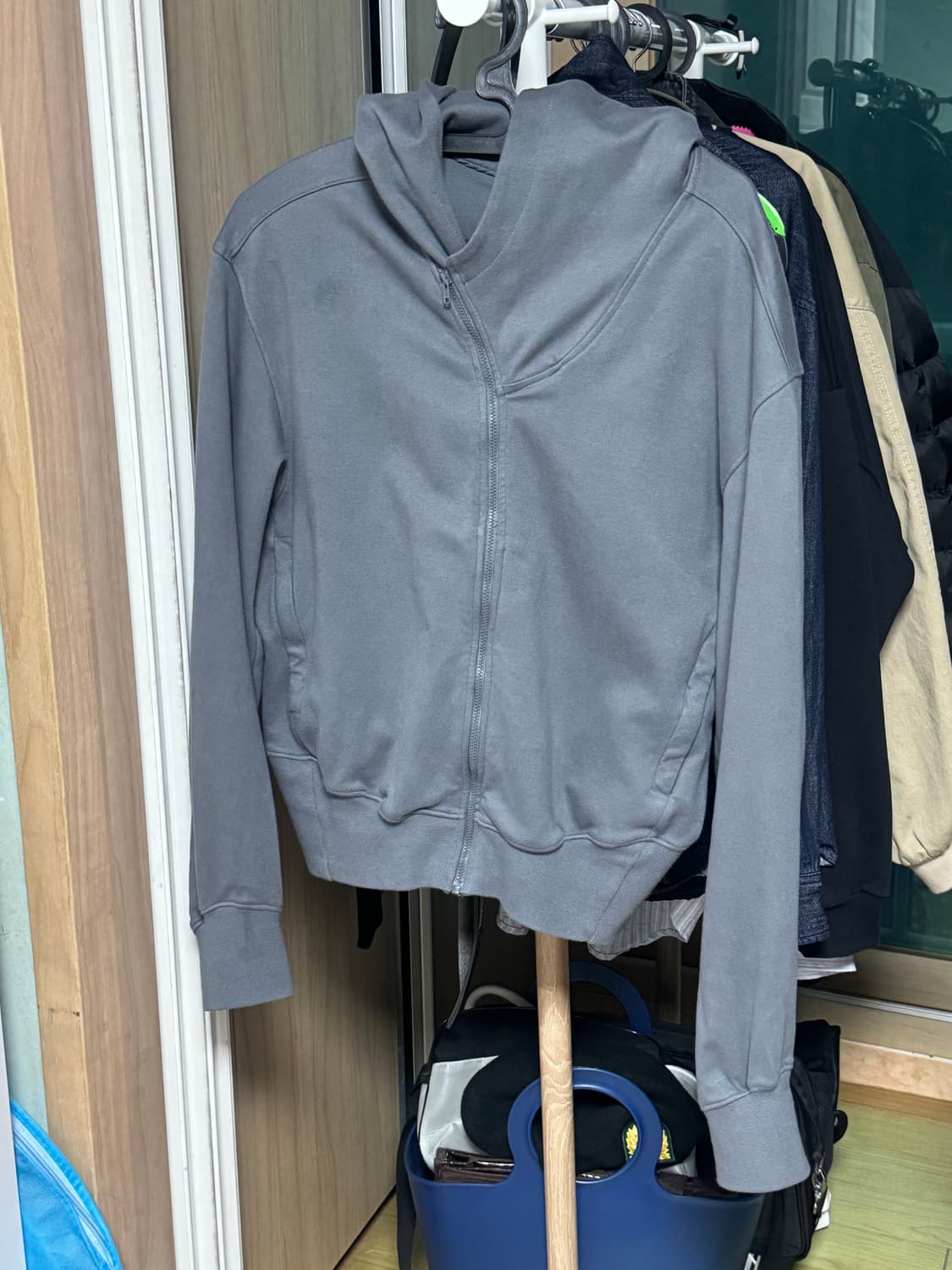 누마레 ee 후드집업 차콜 L 상품이미지1