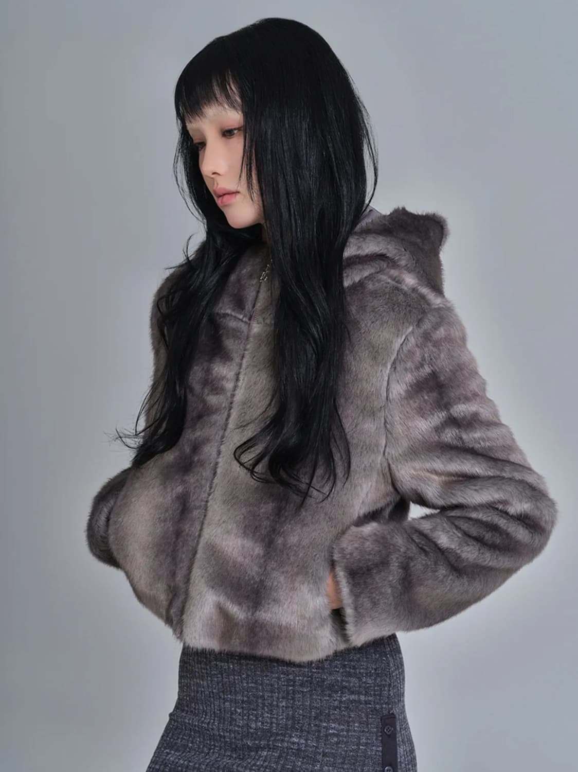 애즈온 카모 퍼 자켓 camo fur jacket gray 상품이미지2