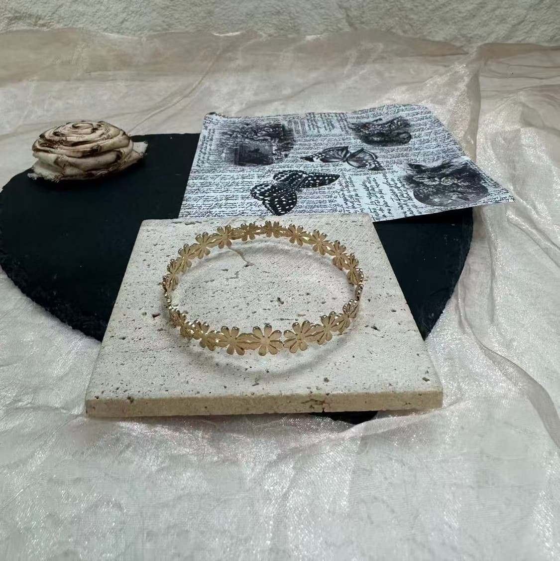 빈티지 플라워  메탈 팔찌 상품이미지1