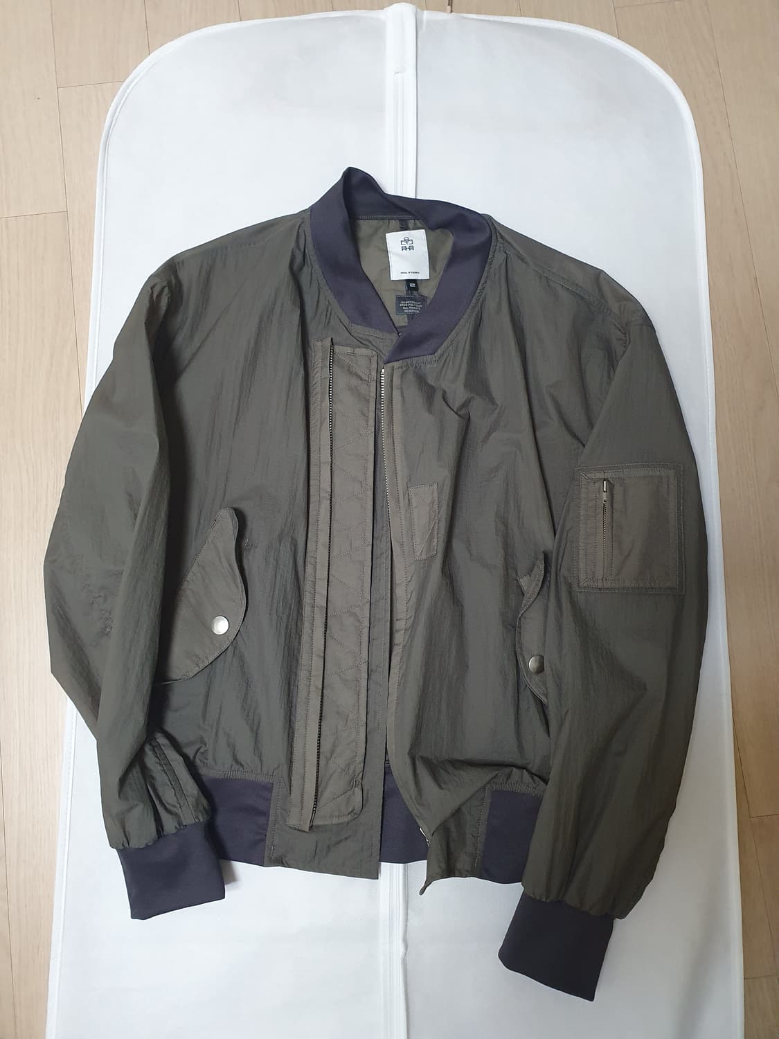 폴리테루 자켓 상품이미지1