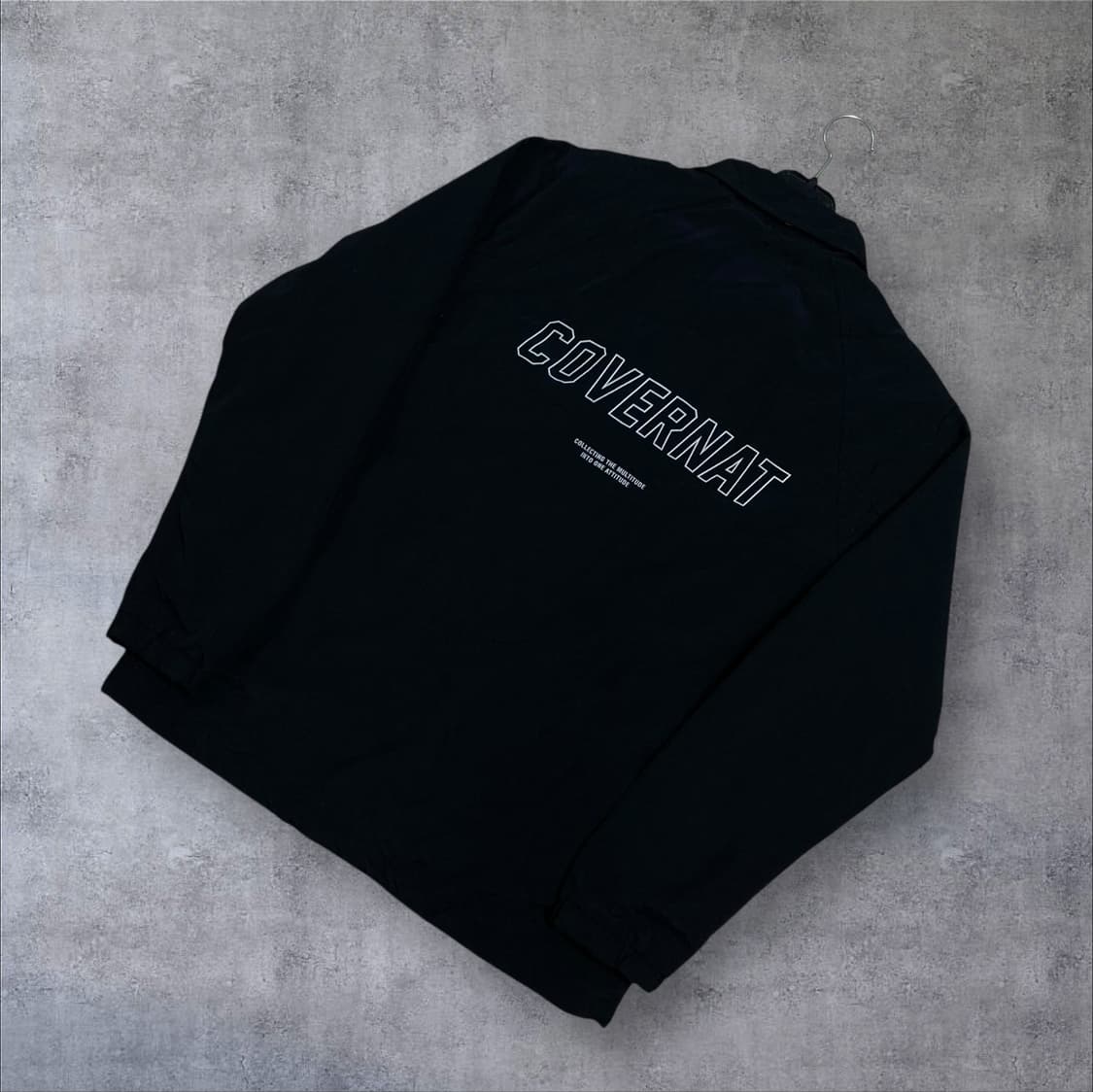 커버낫 스펠아웃 블랙 코치 자켓 상품이미지1