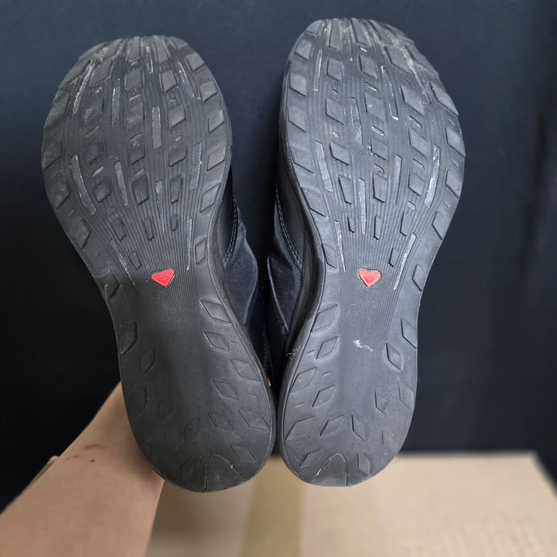 꼼데가르송x살로몬 sr90 블랙(250사이즈) 상품이미지4