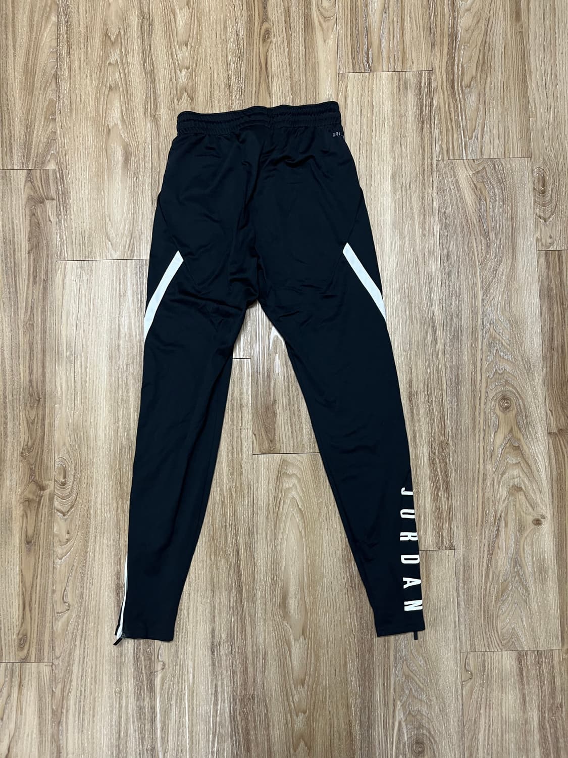 조던 드라이핏 트랙팬츠 상품이미지4