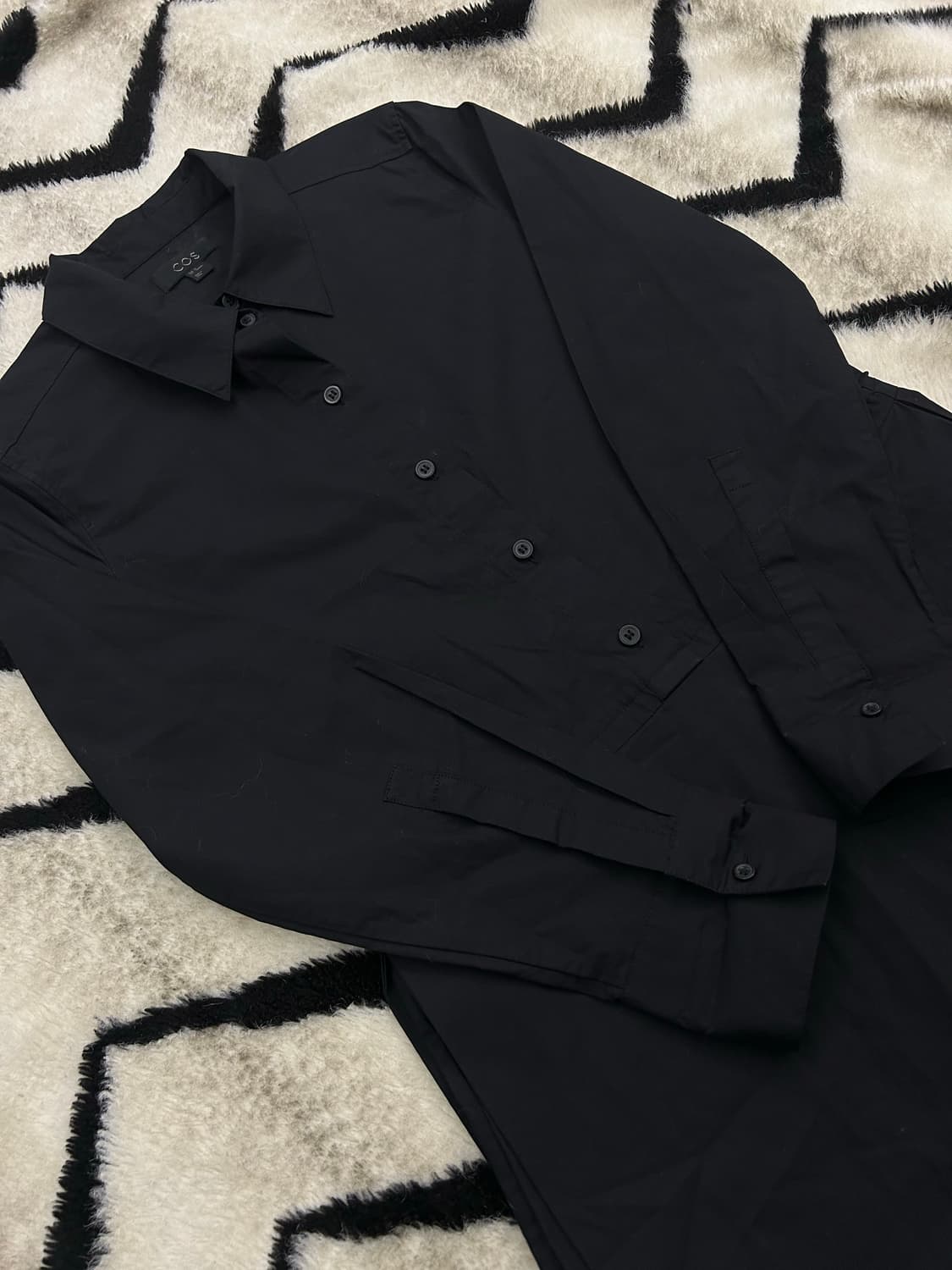 [34]COS 셔츠 플리티드 미디 원피스 /블랙 상품이미지1