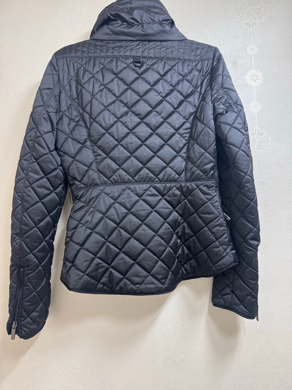 자라 여성 퀼팅 패딩 S 상품이미지3