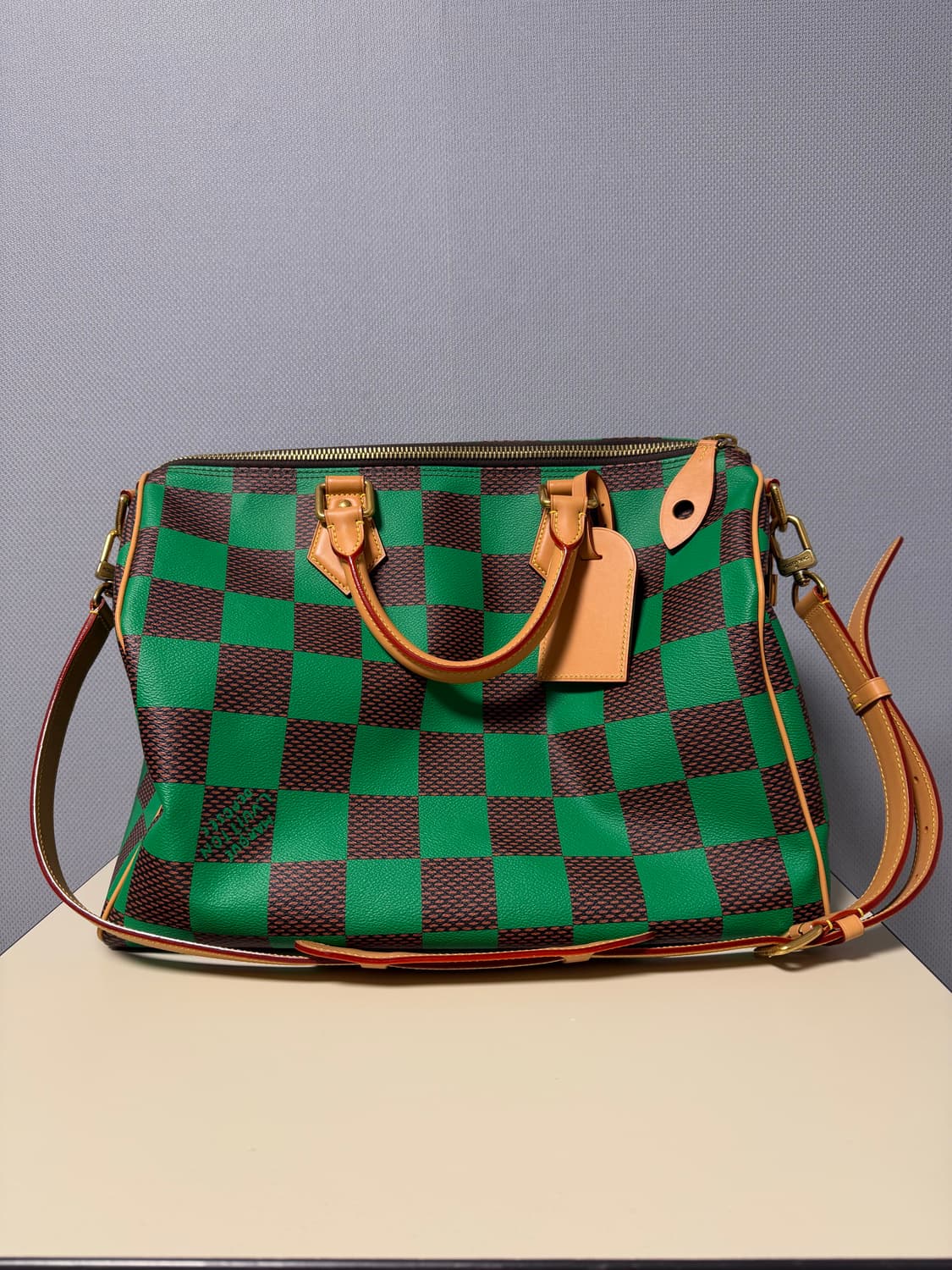 루이비통 스피디 반둘리에 40 다미에 팝 그린 상품이미지2