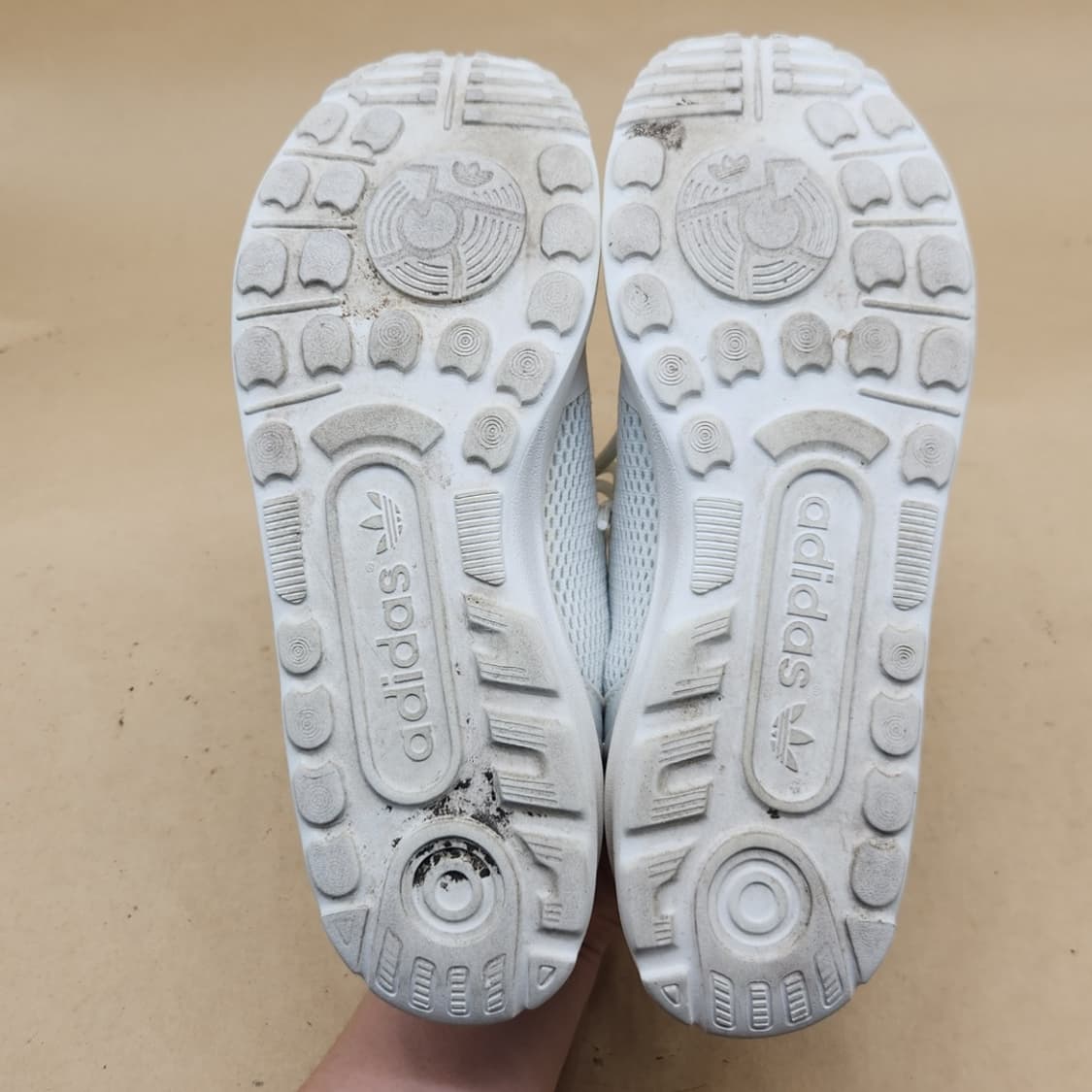 아디다스 ZX 플럭스  운동화 230 상품이미지3