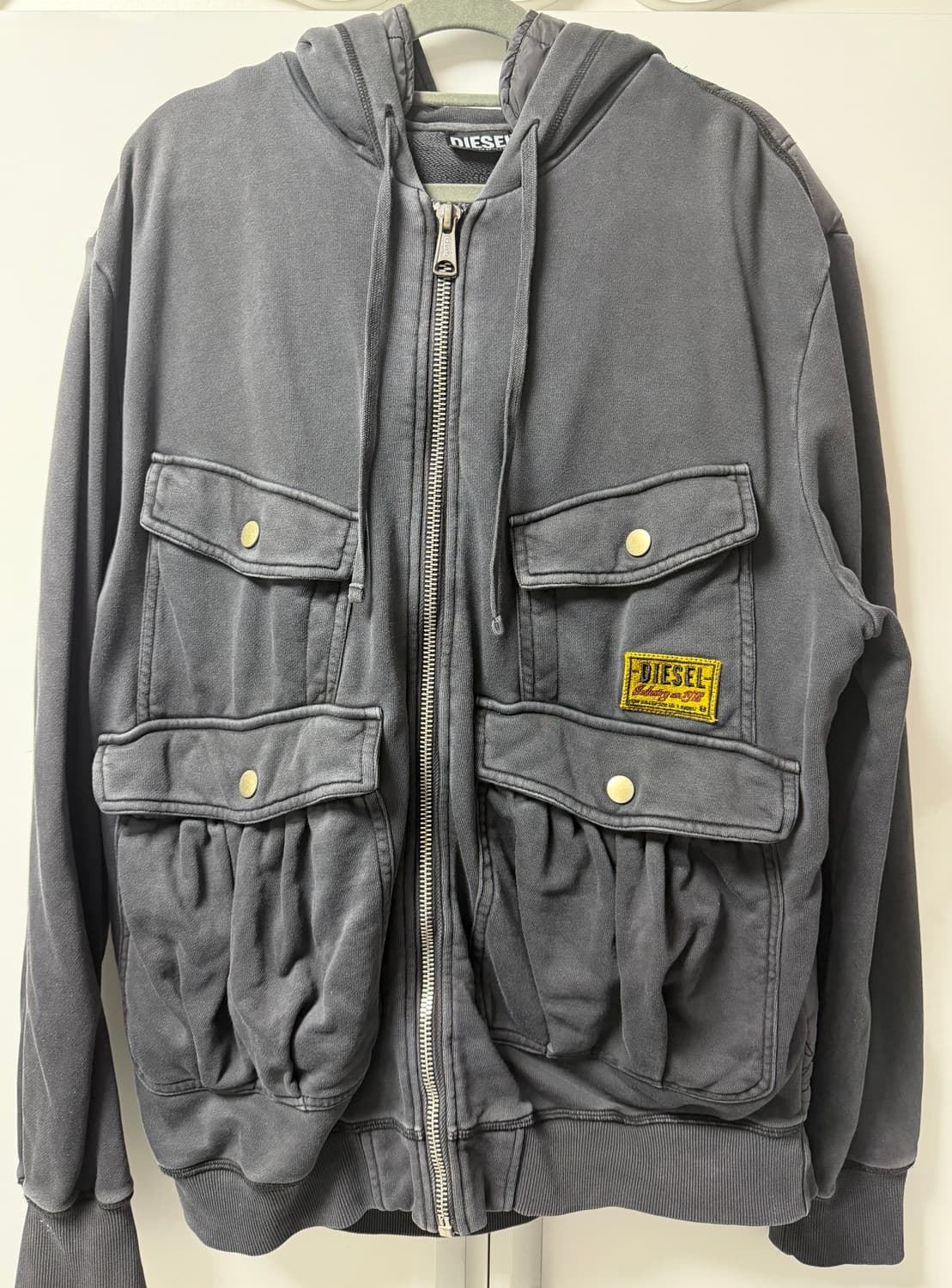 디젤 백 패디드 패널 집업 상품이미지2