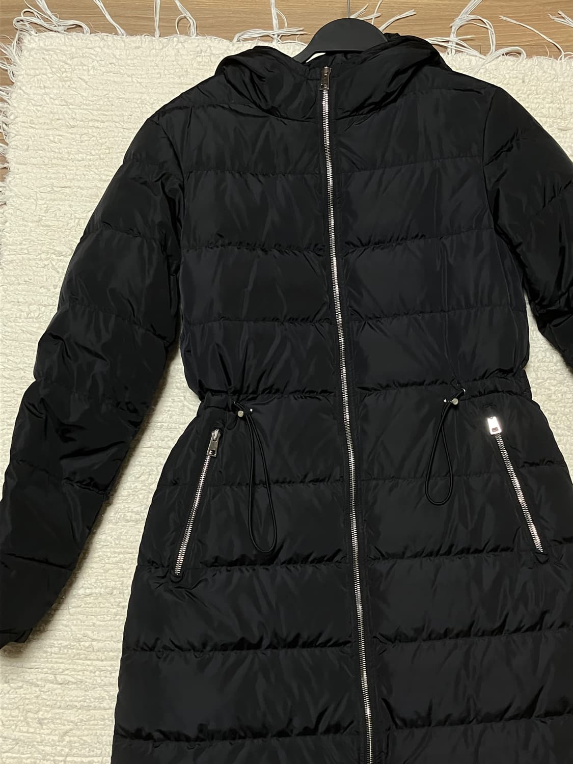 띠어리 Theory 롱패딩 s사이즈 상품이미지2