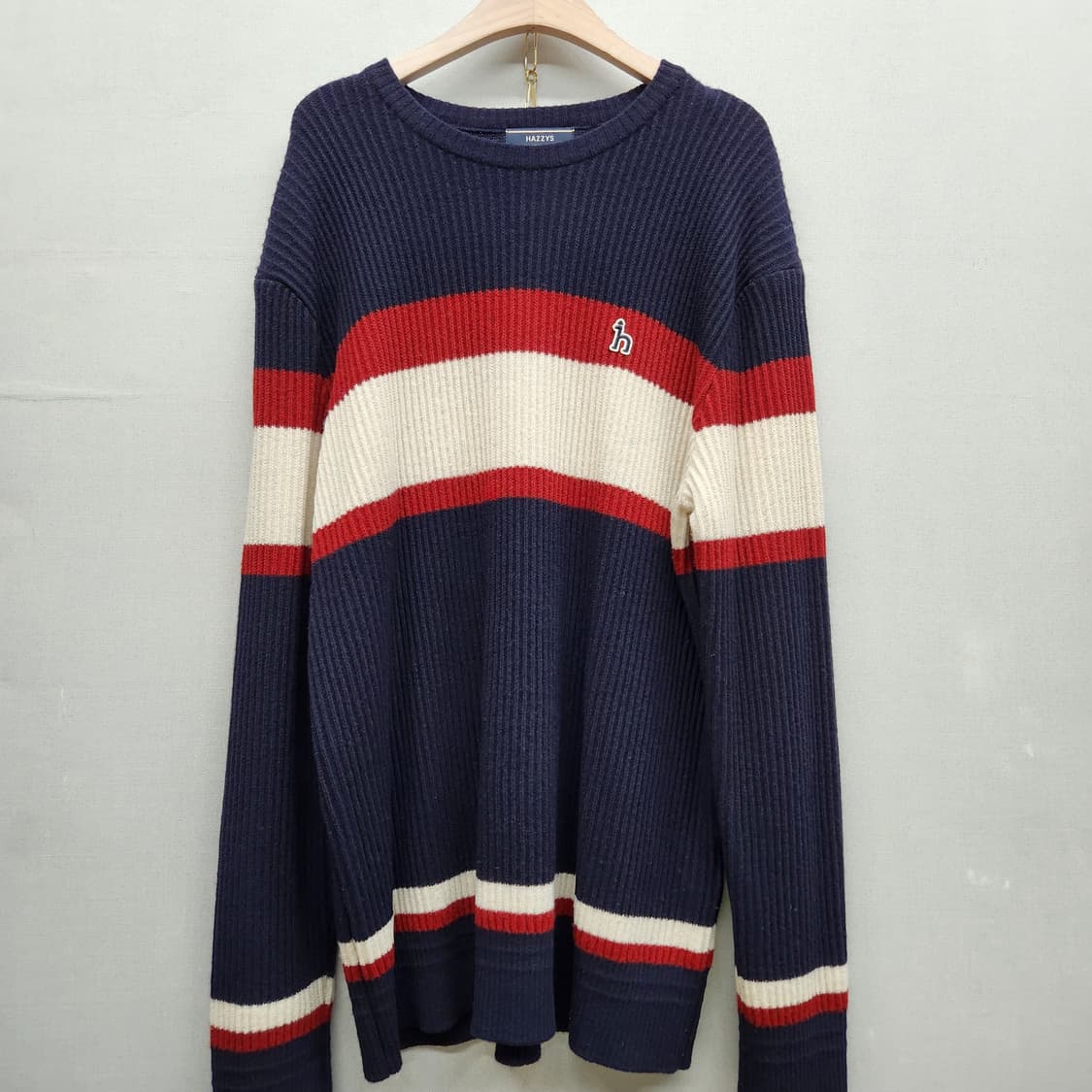 헤지스 배색 스트라이프 골지 모 니트 95(L) 상품이미지1