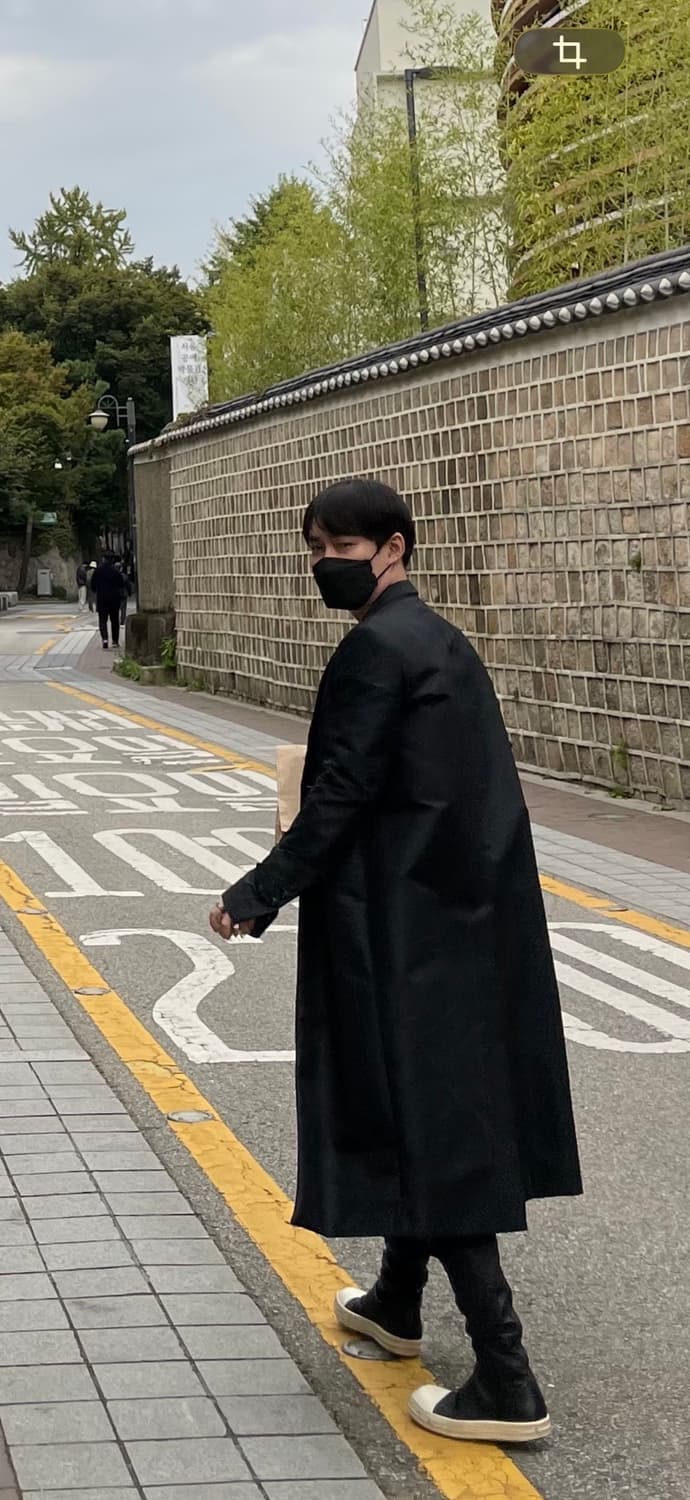 릭오웬스 나일론 싱글 롱 블레이저 (RM813TP015) 상품이미지9