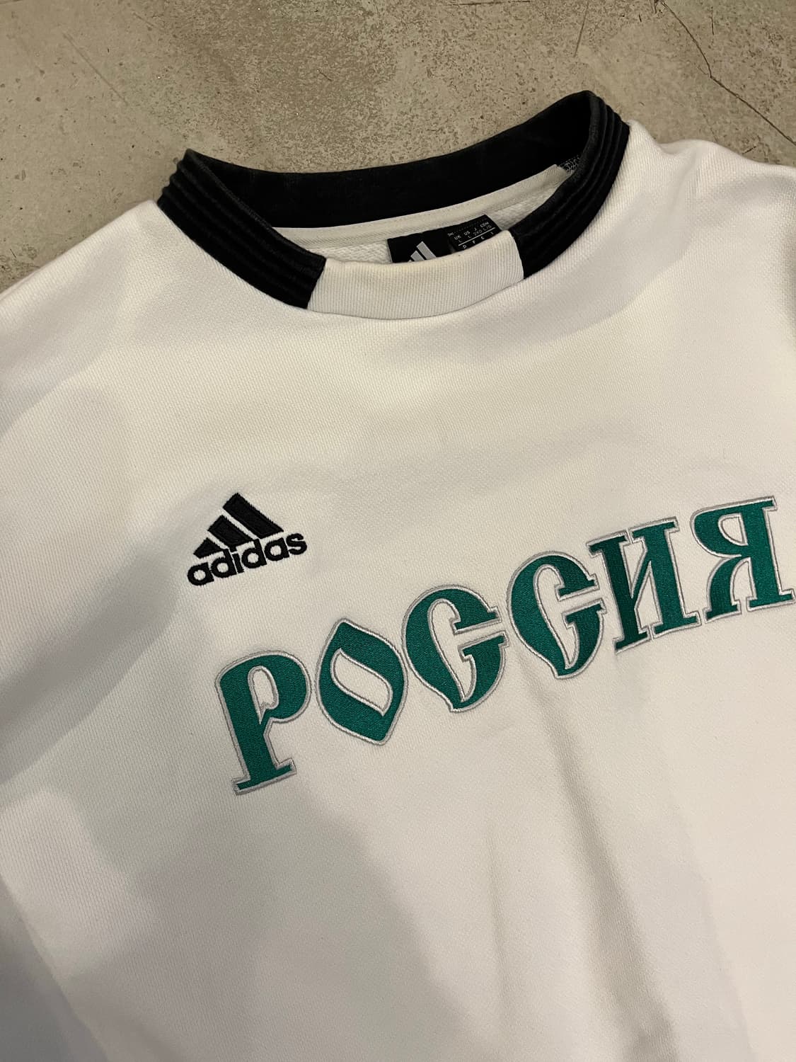 고샤 X 아디다스 스웻 상품이미지2