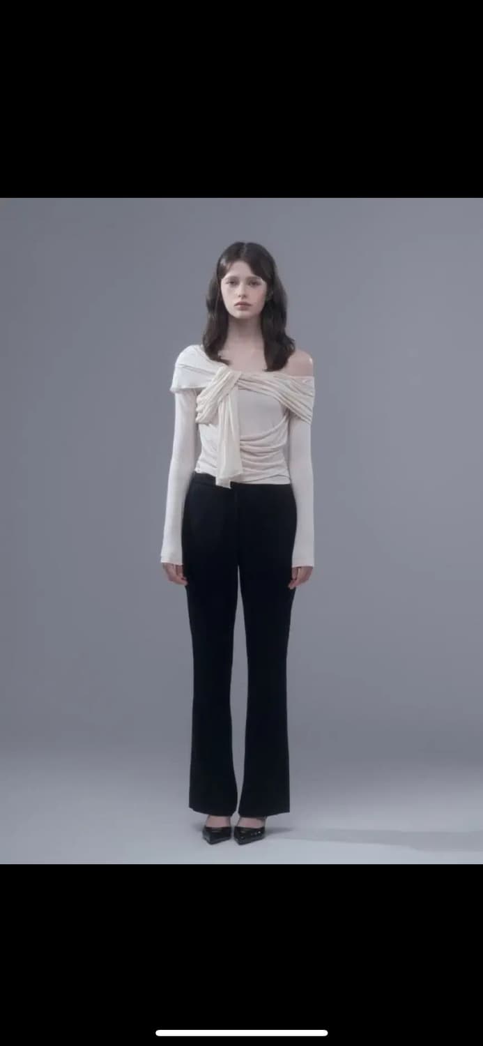 마우솔레움 Ella Sheer 베이지 엘라 쉬어 숄더 탑 상품이미지2