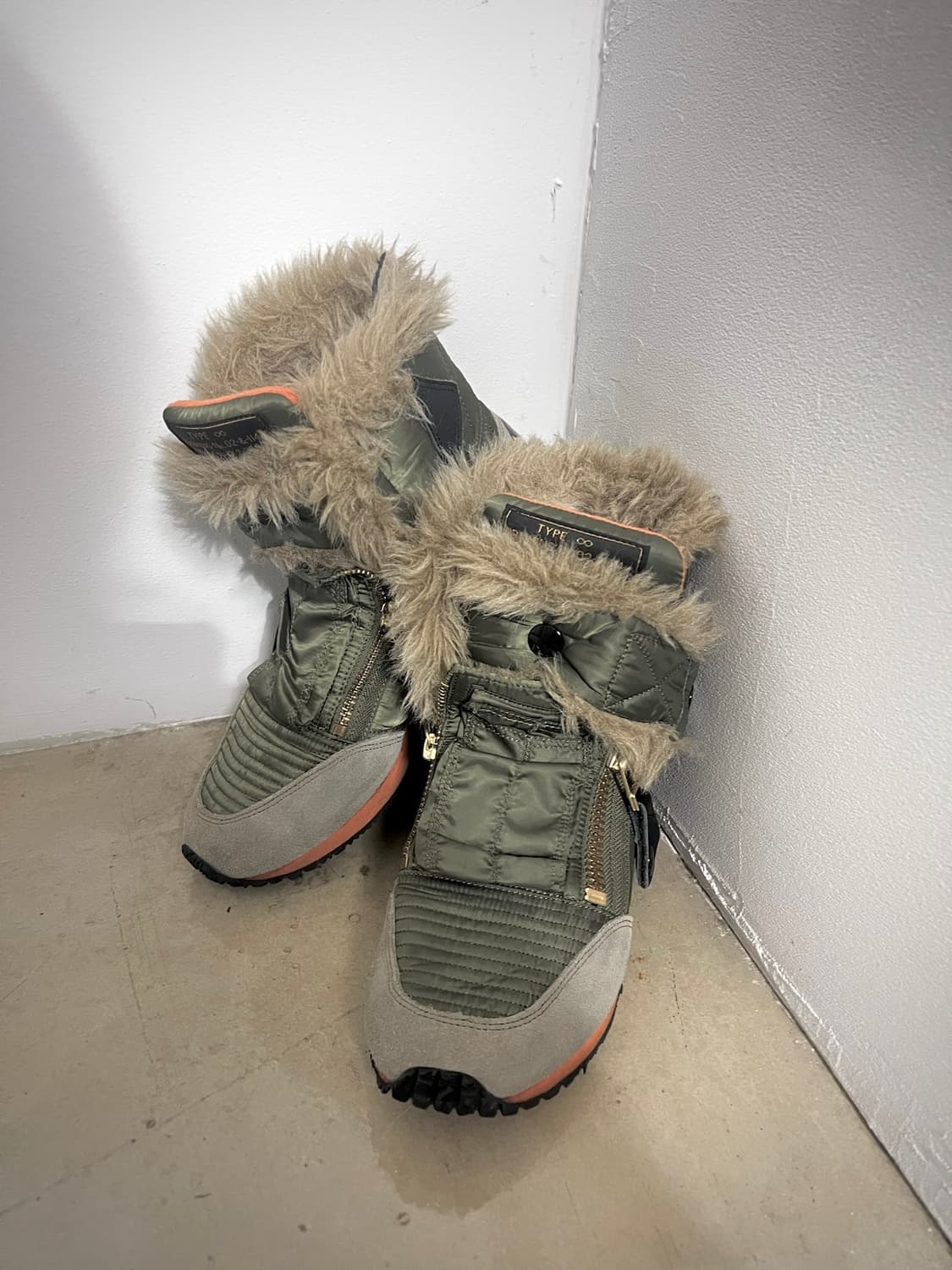 캐피탈 퍼 디테일 ma-1 스니커즈 상품이미지6