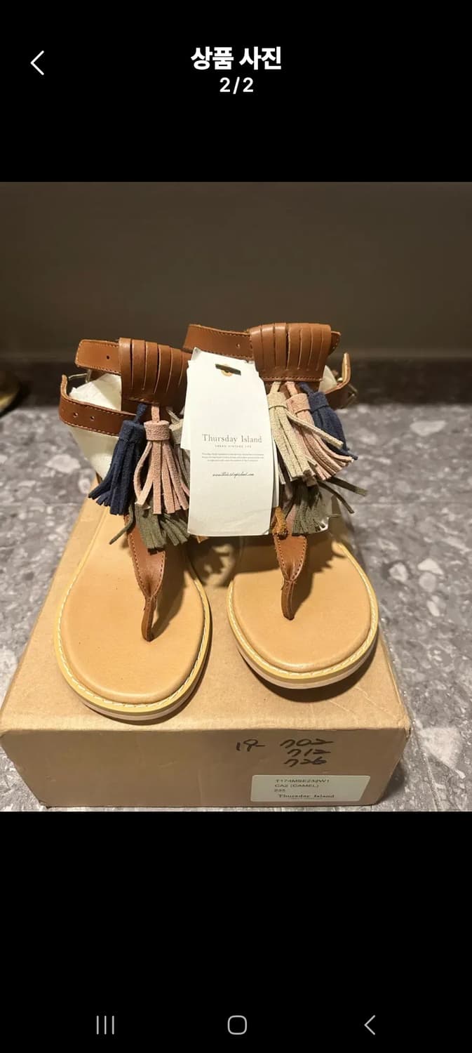 써스데이아일랜드  테슬 샌들 상품이미지1