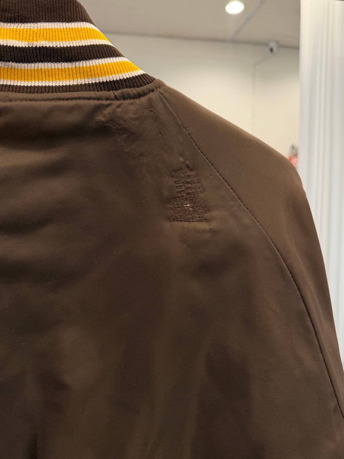 90s Butwin 빈티지 스타디움 새틴 자켓 (made in USA) 상품이미지7