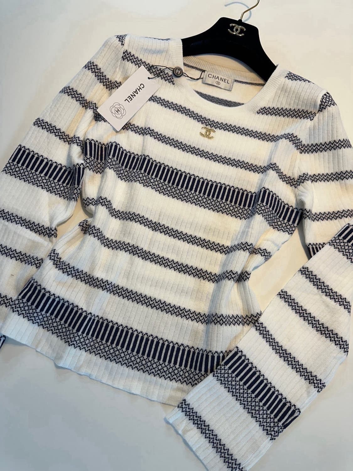 (새상품)샤넬줄지니트 상품이미지2
