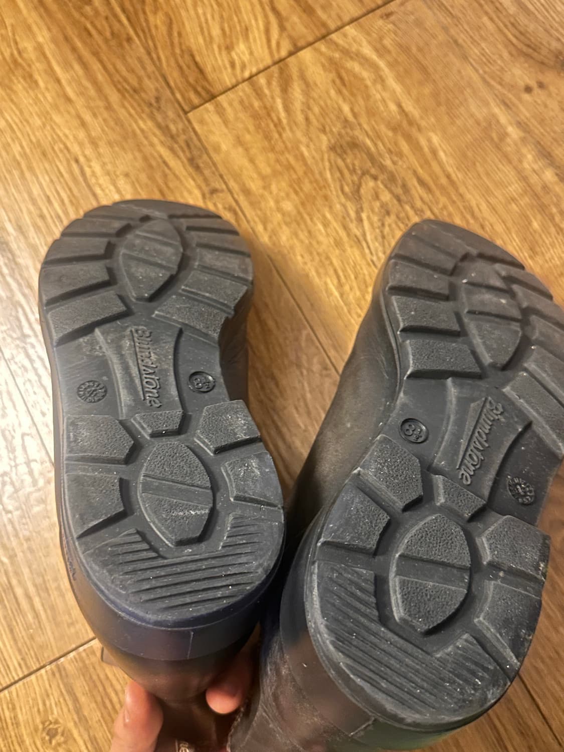 블런드스톤 600 블랙 첼시 부츠 8.5사이즈 상품이미지4