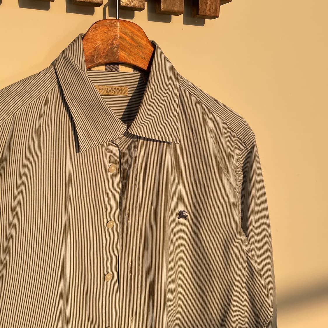 버버리 스트라이프 셔츠 상품이미지3