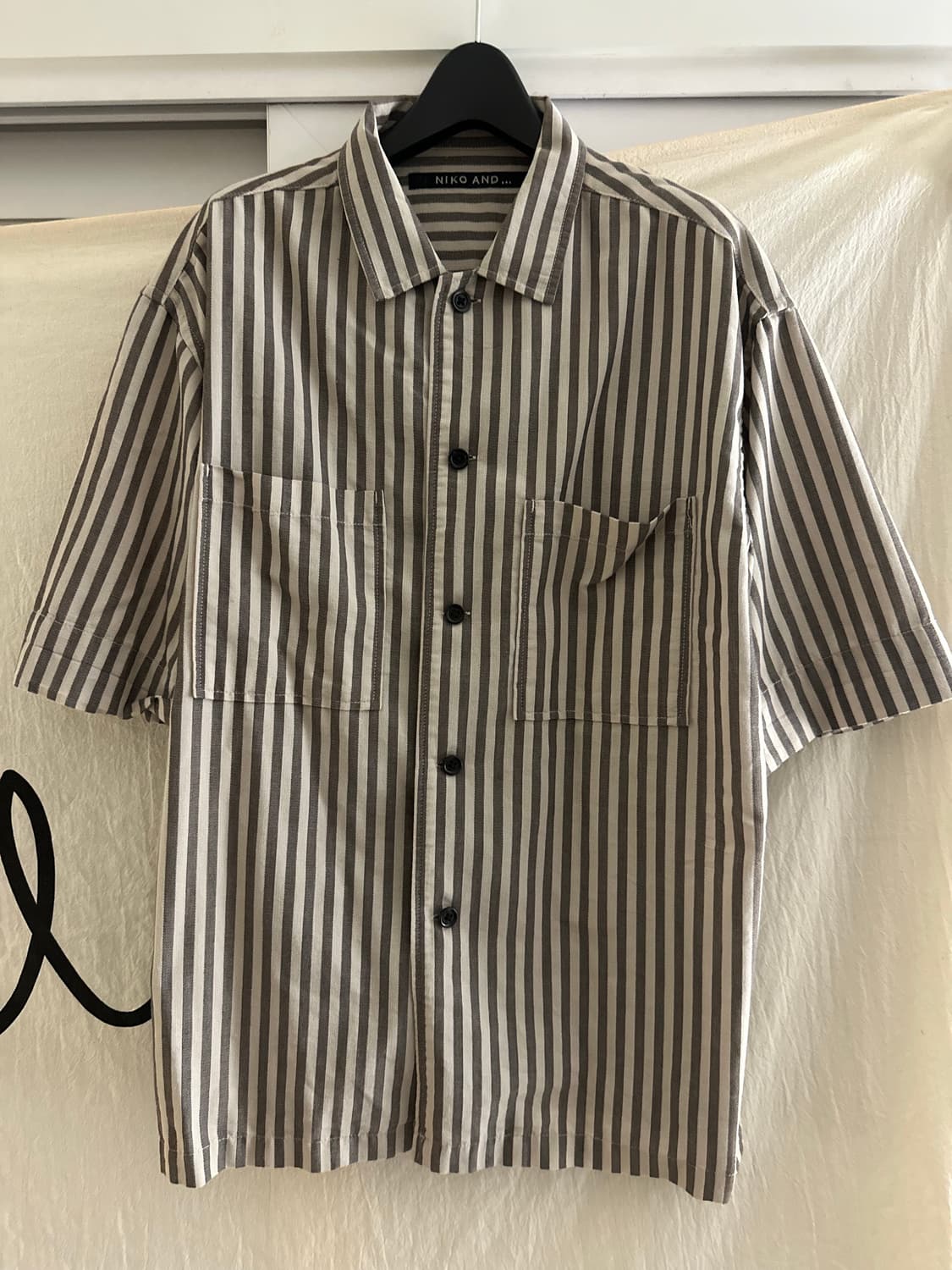 니코앤드 스트라이프 반팔 셔츠 4사이즈(XL) 상품이미지1