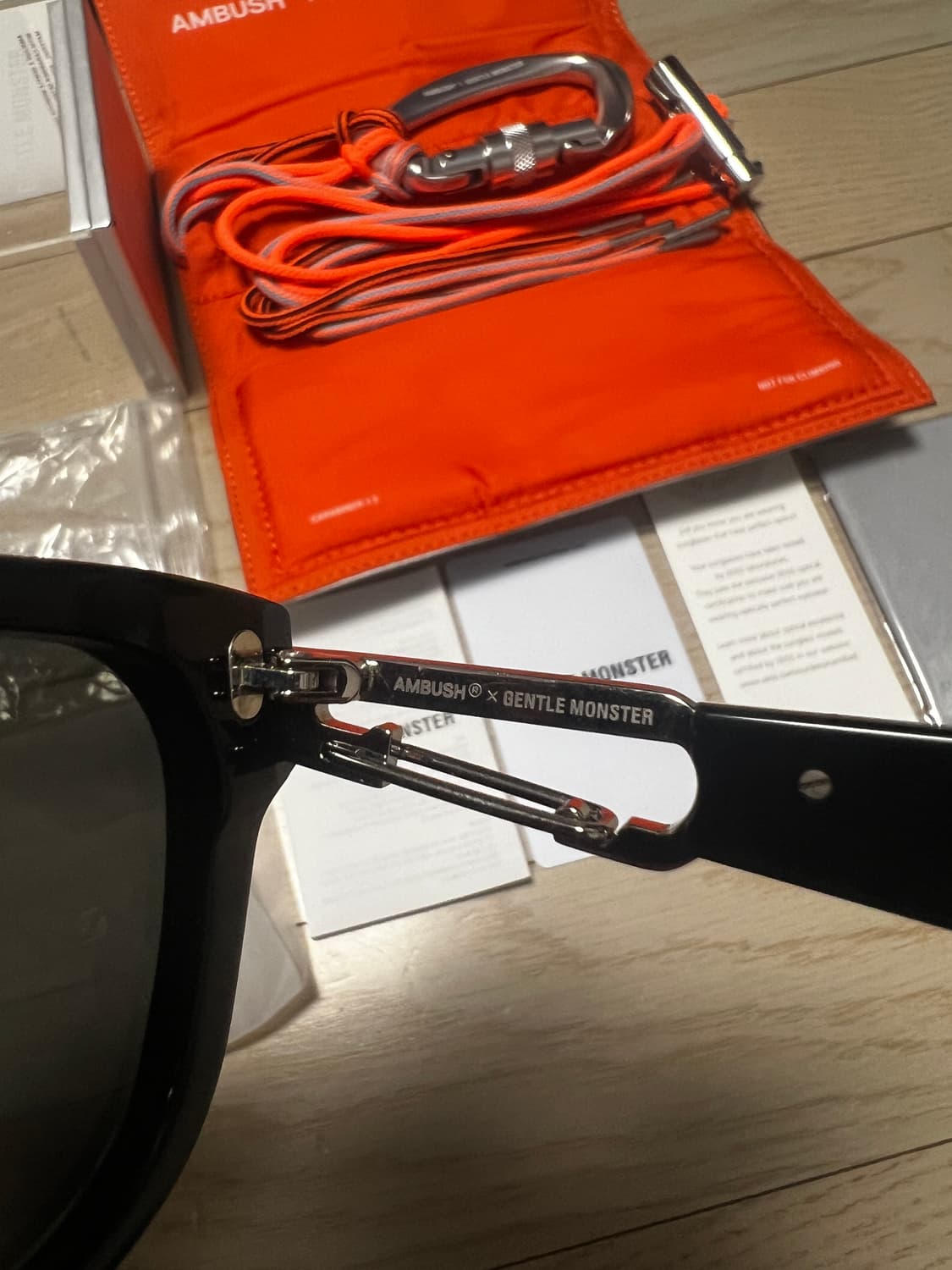 젠틀몬스터 앰부쉬 카라비너 01 상품이미지6