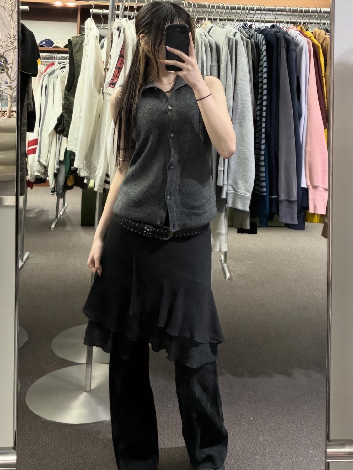 Subversive Dark Chic ♟️🩶 상품이미지1