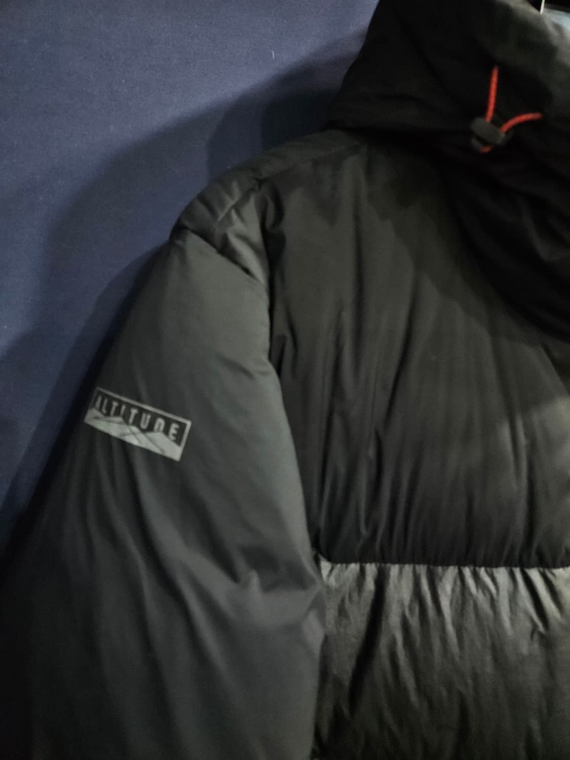 아이더 퍼텍스 블랙컬러 남성 105~110 구스다운 후드패딩  상품이미지5