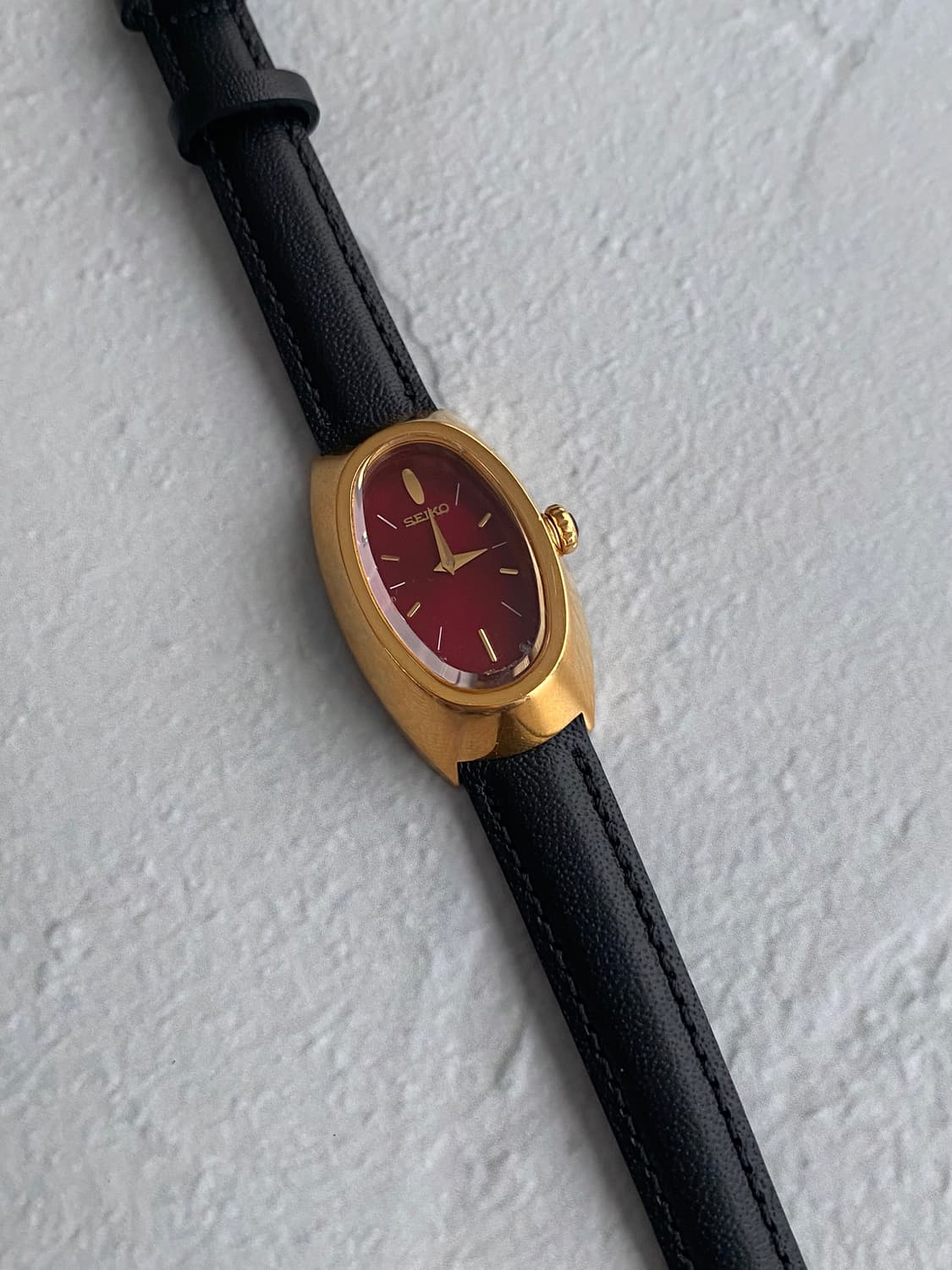 Seiko 세이코 오벌 레드 선레이 상품이미지1