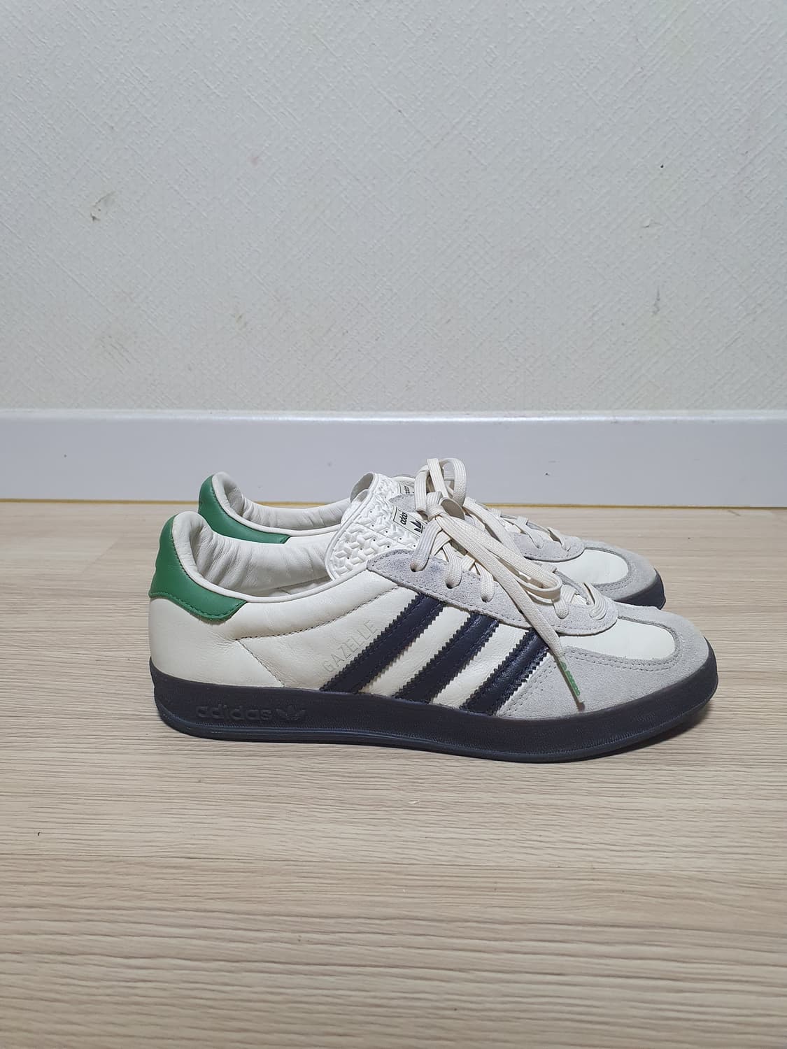 아디다스 가젤 스니커즈 245 상품이미지1