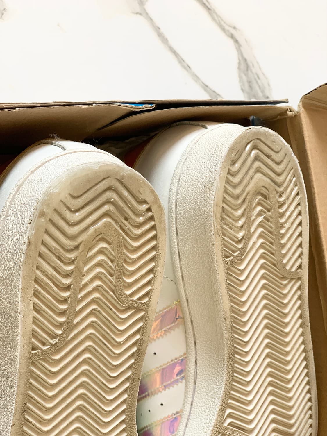 245 정품 아디다스 슈퍼스타 홀로그램 상품이미지6